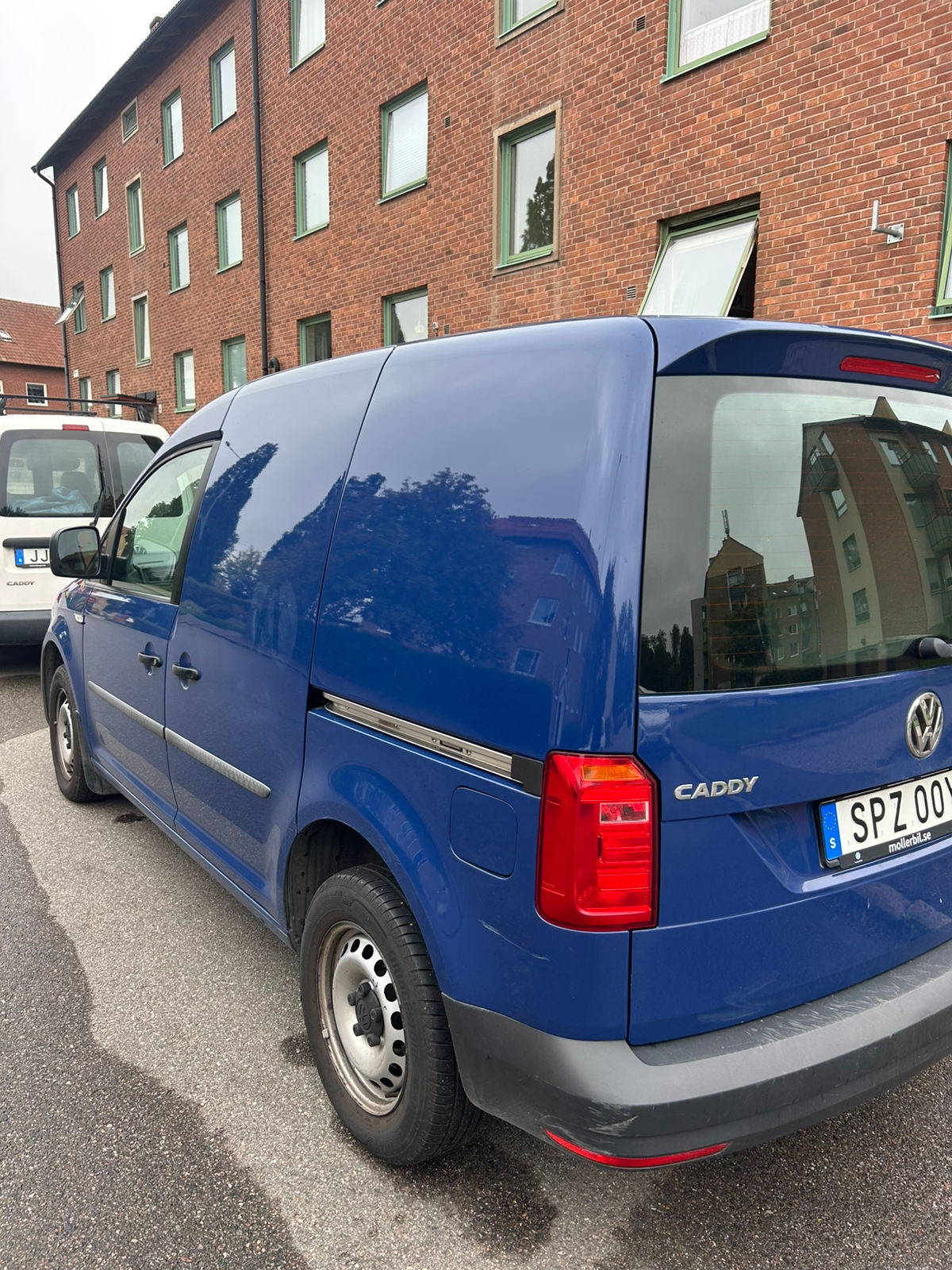 Volkswagen Caddy 2019, bild 3/7