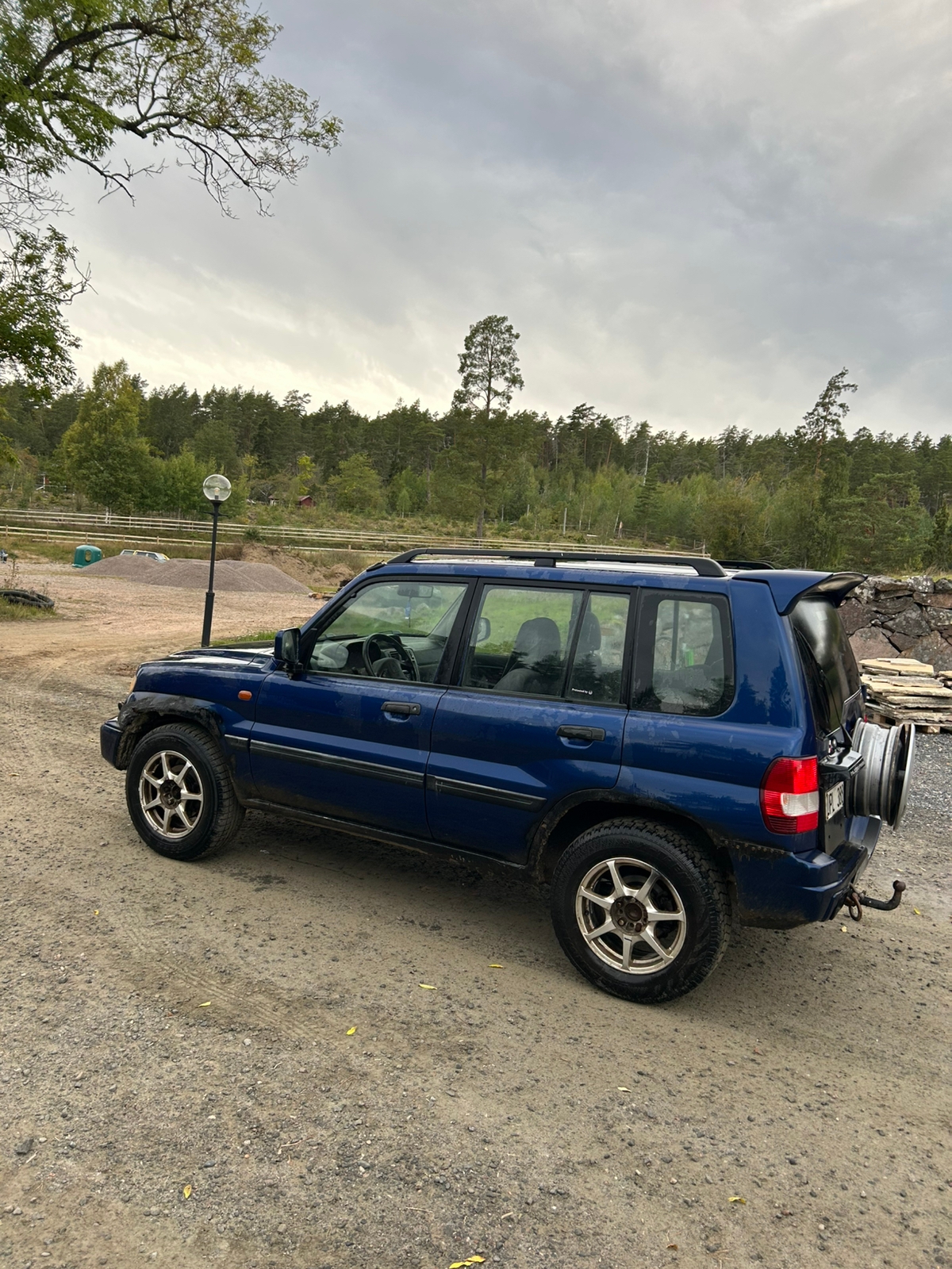Mitsubishi Pajero 2004, kuva 4/10