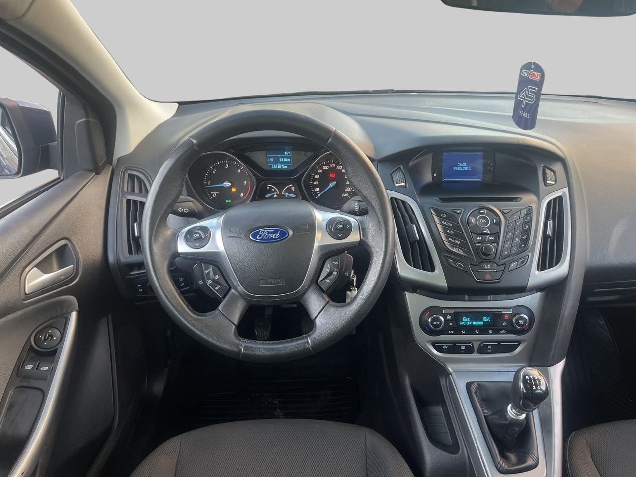 Ford Focus 2011, kuva 7/9