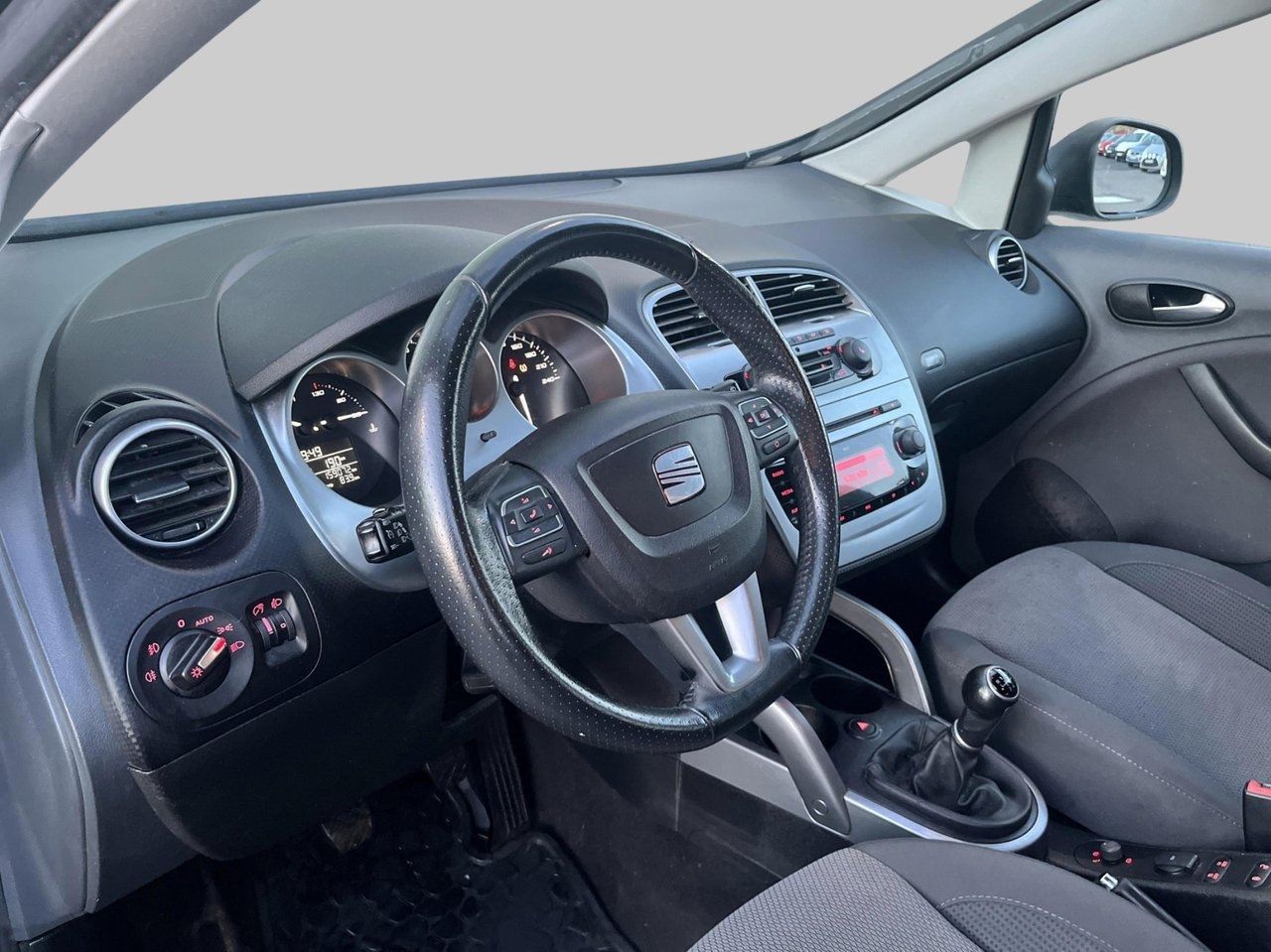 Seat Altea XL 2010, kuva 6/8