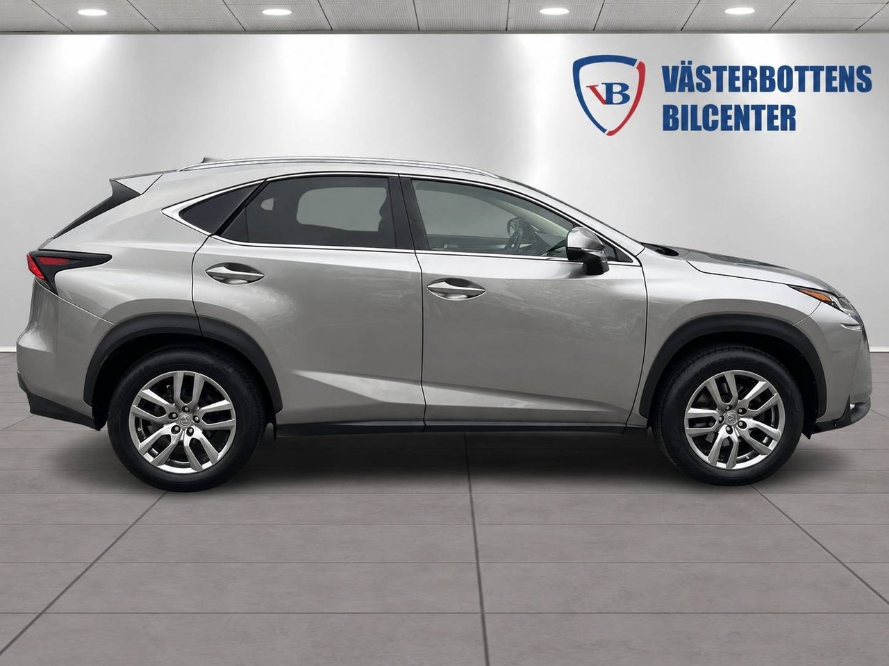 Lexus NX 2016, bild 2/10