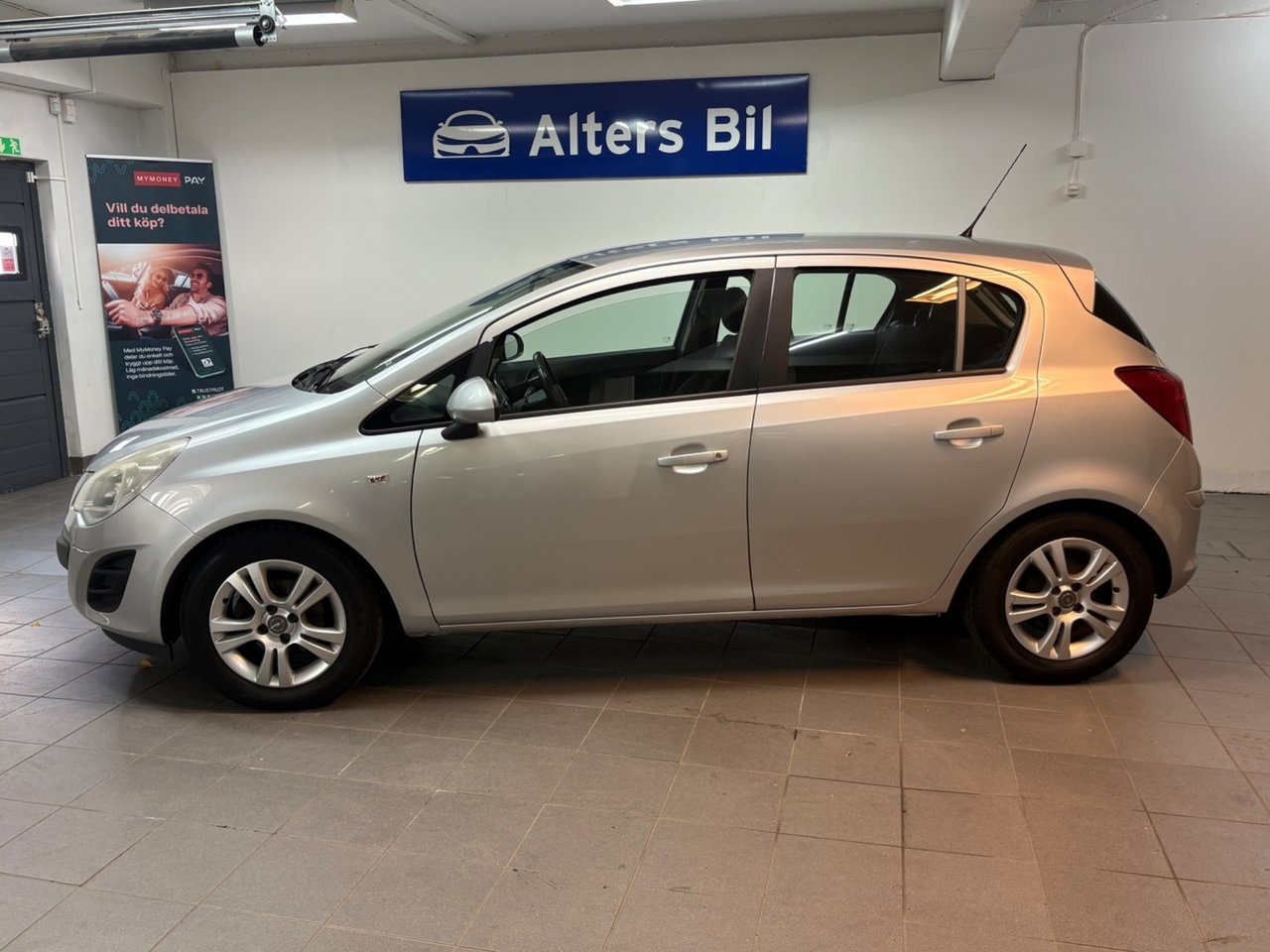 Opel Corsa 2012, bild 6/16