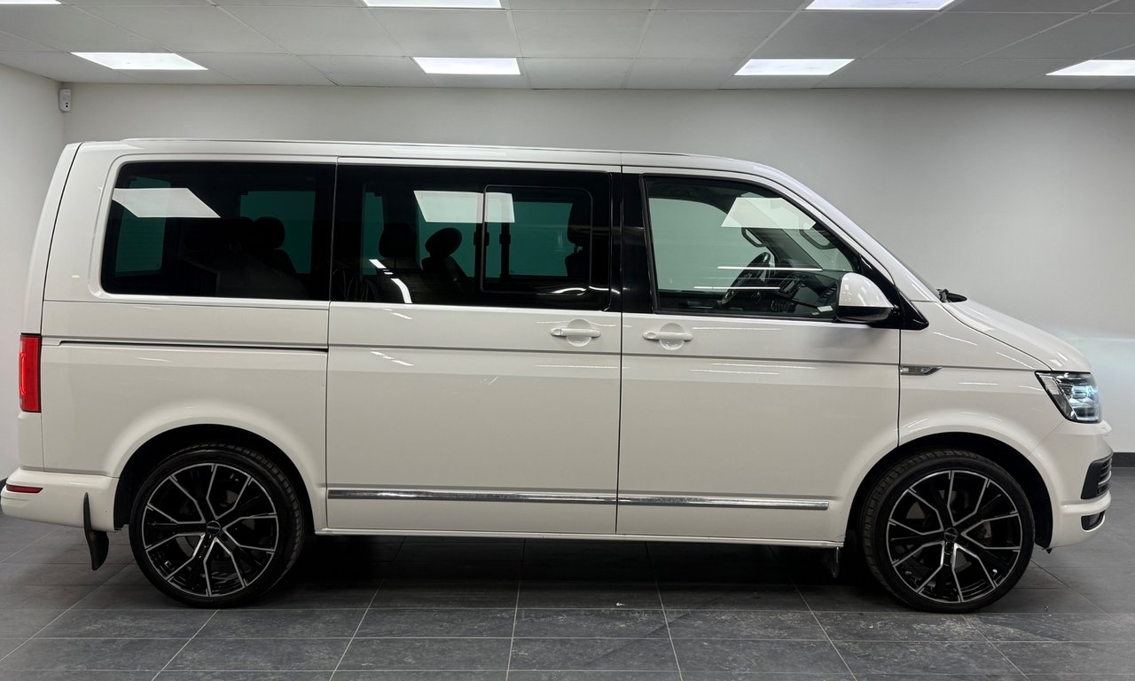 Volkswagen Multivan 2017, photo 5/23