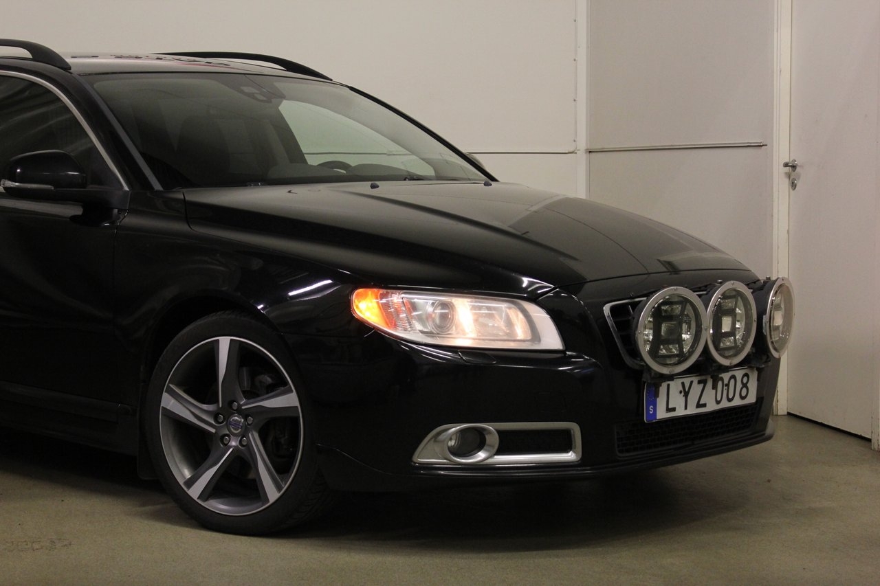 Volvo V70 D5 Momentum Euro 5 215hk Drag 2012, bild 2/10