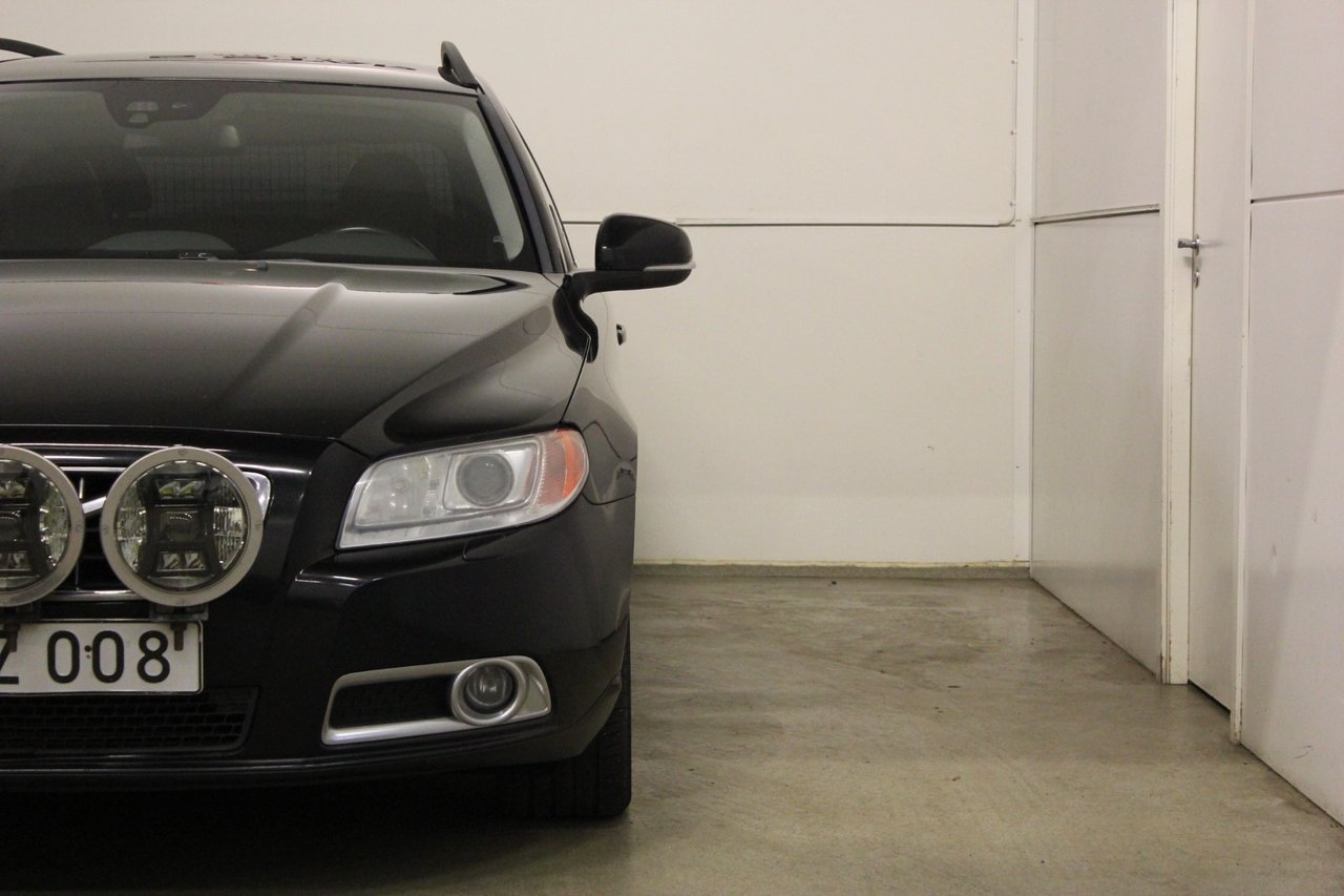 Volvo V70 D5 Momentum Euro 5 215hk Drag 2012, bild 4/10