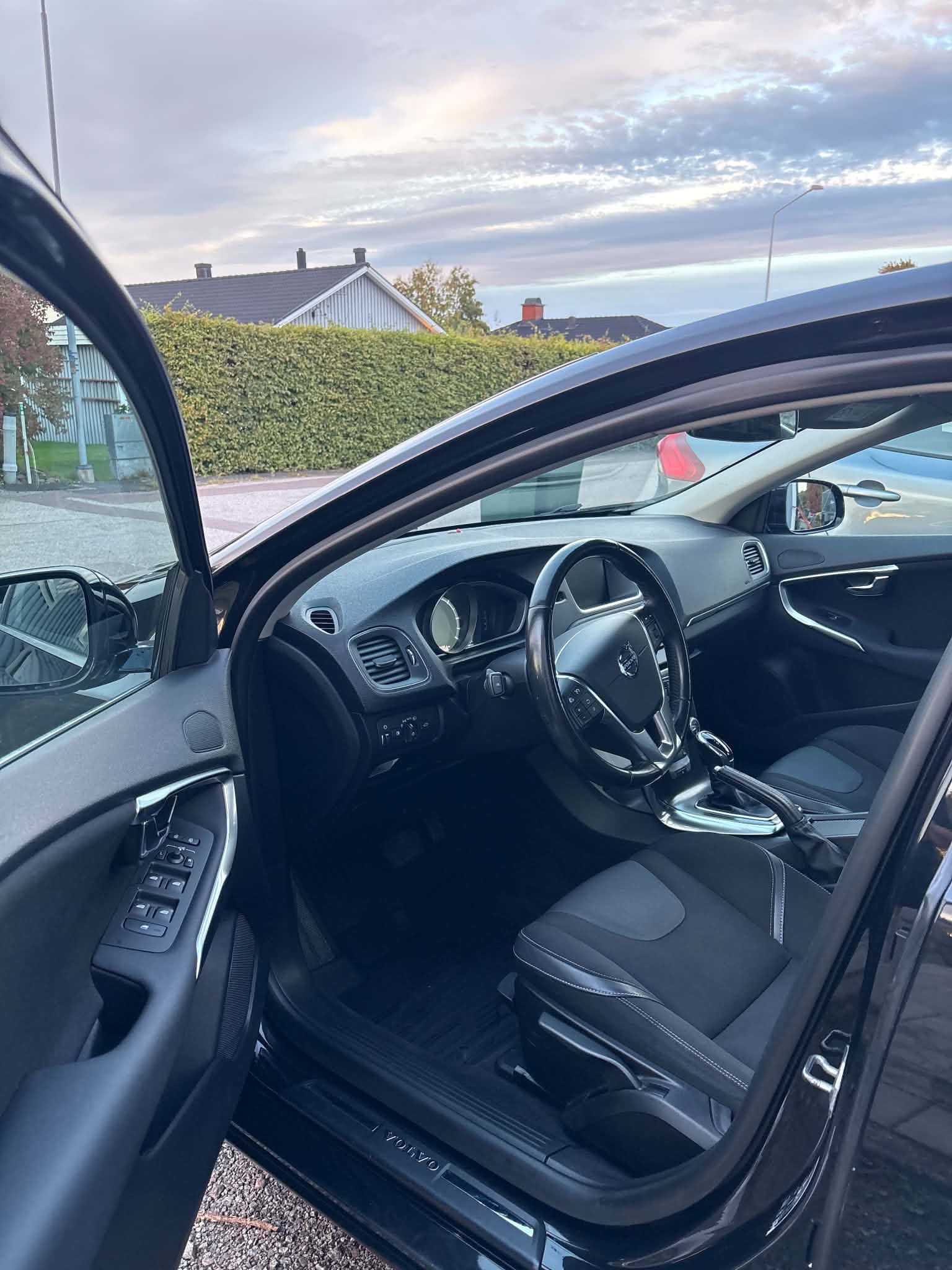 Volvo V40 D2 Powershift 2015, bild 6/7