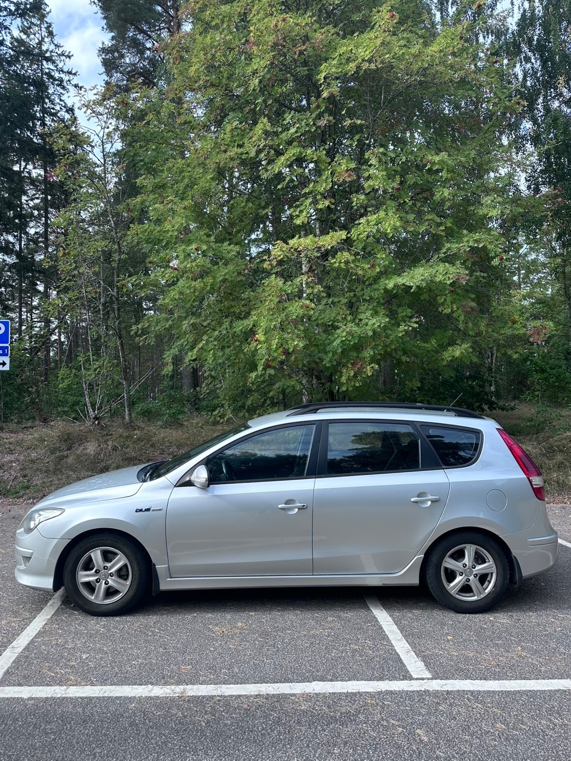 Hyundai i30 cw 1.6 CRDi Manuell 2011, bild 3/7