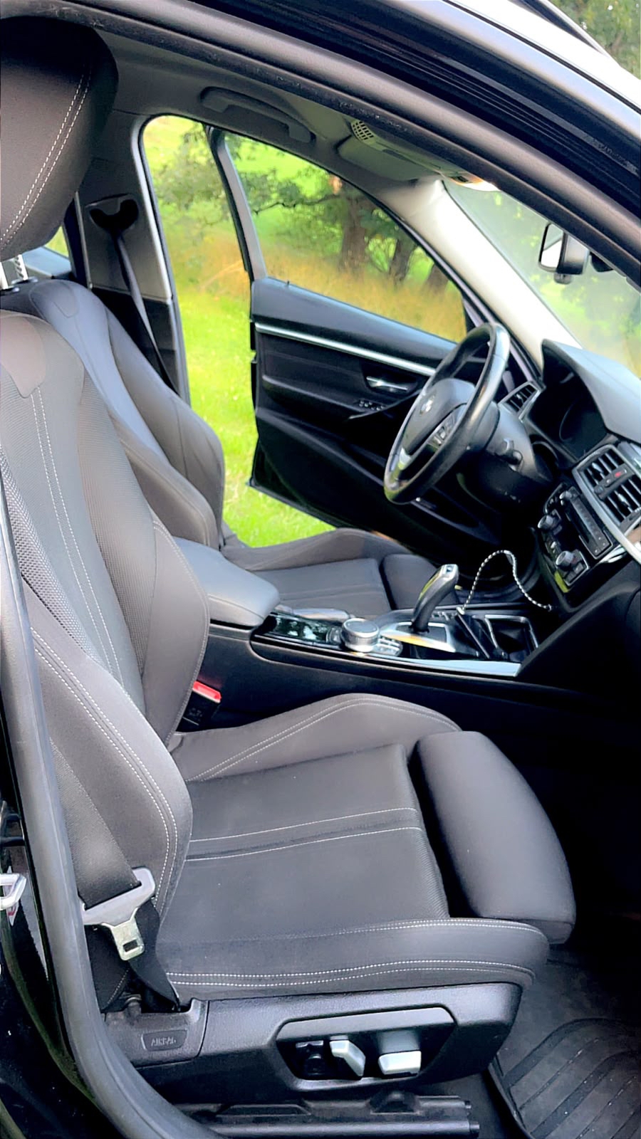 BMW 318 d Touring Steptronic 2018, kuva 4/10