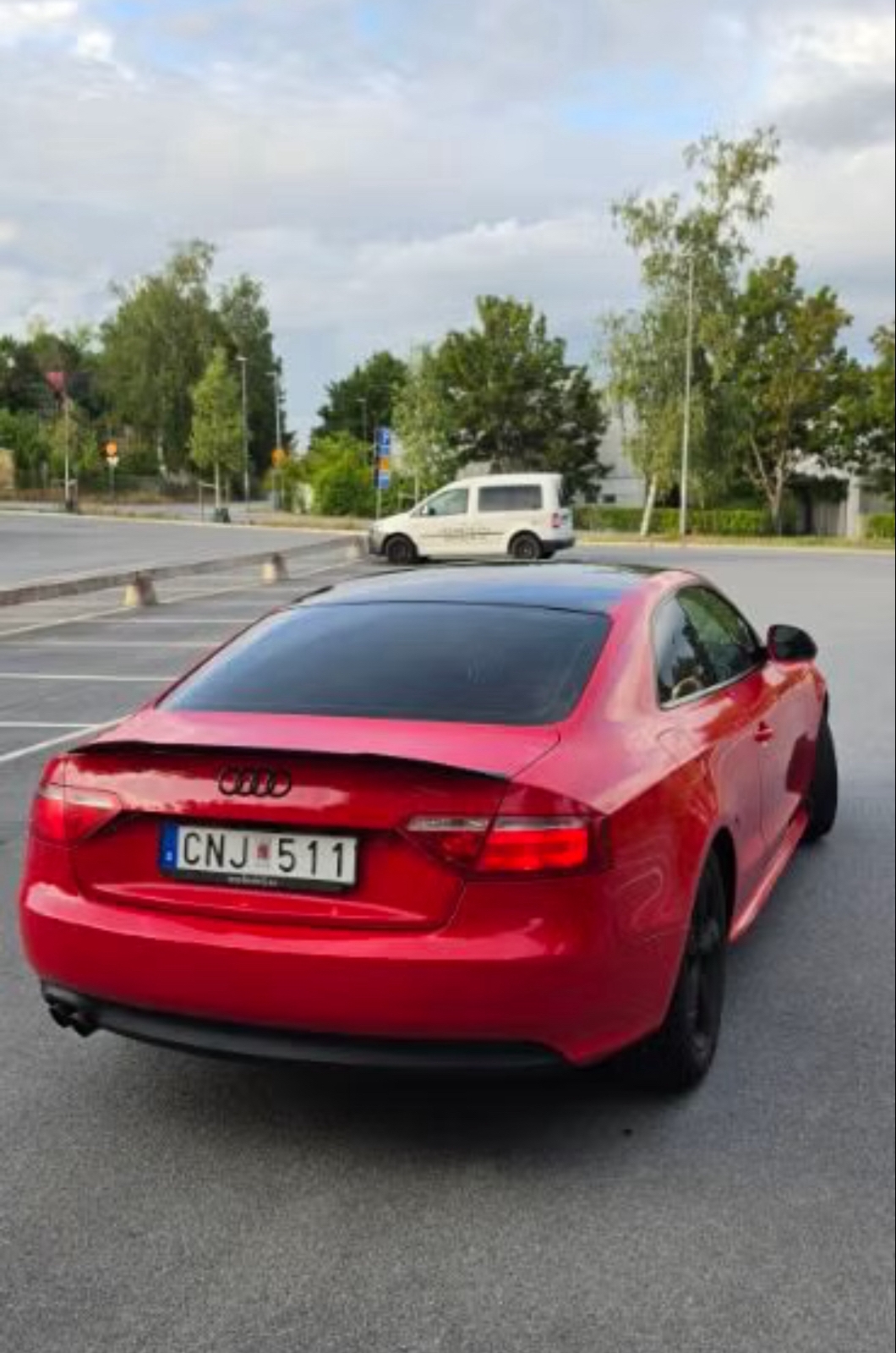 Audi A5 Coupé 2.0 TFSI Manuell 2009, bild 2/3