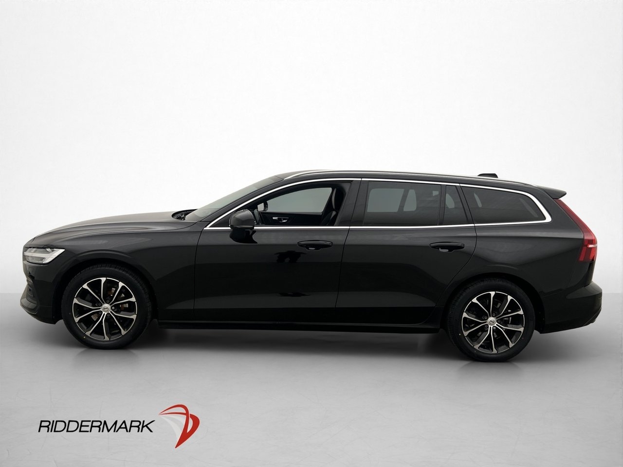 Volvo V60 2019, kuva 4/10
