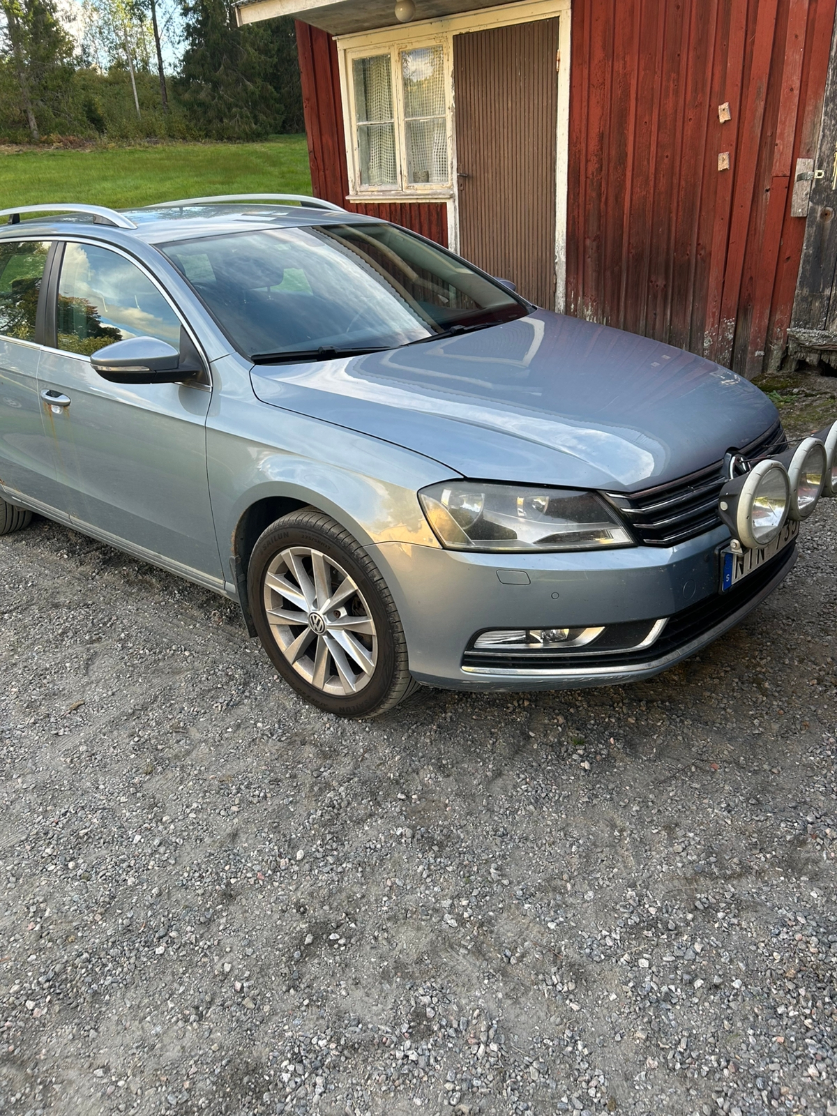 Volkswagen Passat 2011, bild 5/5