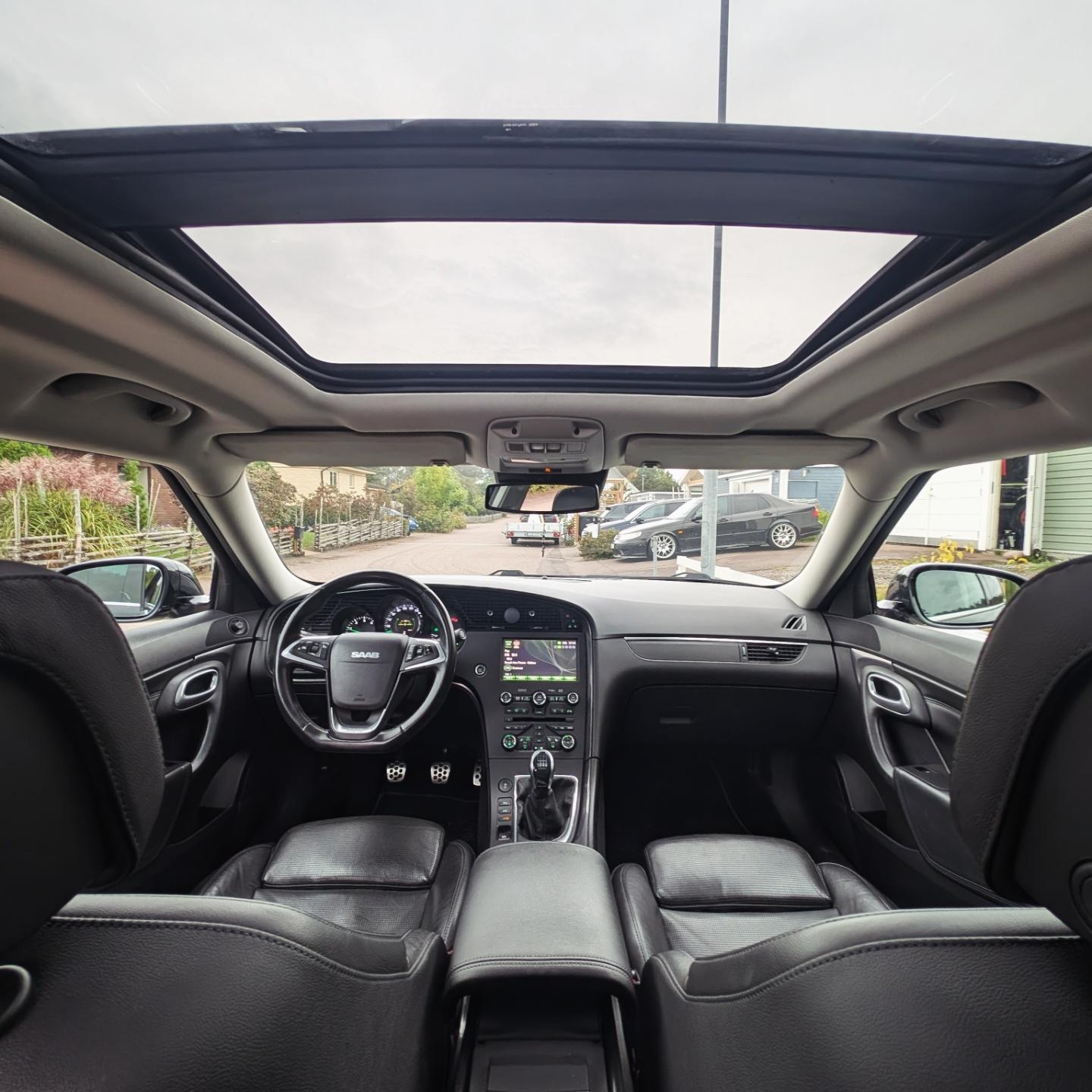 Saab 9-5 SportSedan 2.0 TTiD DPF Manuell 2011, photo 4/6