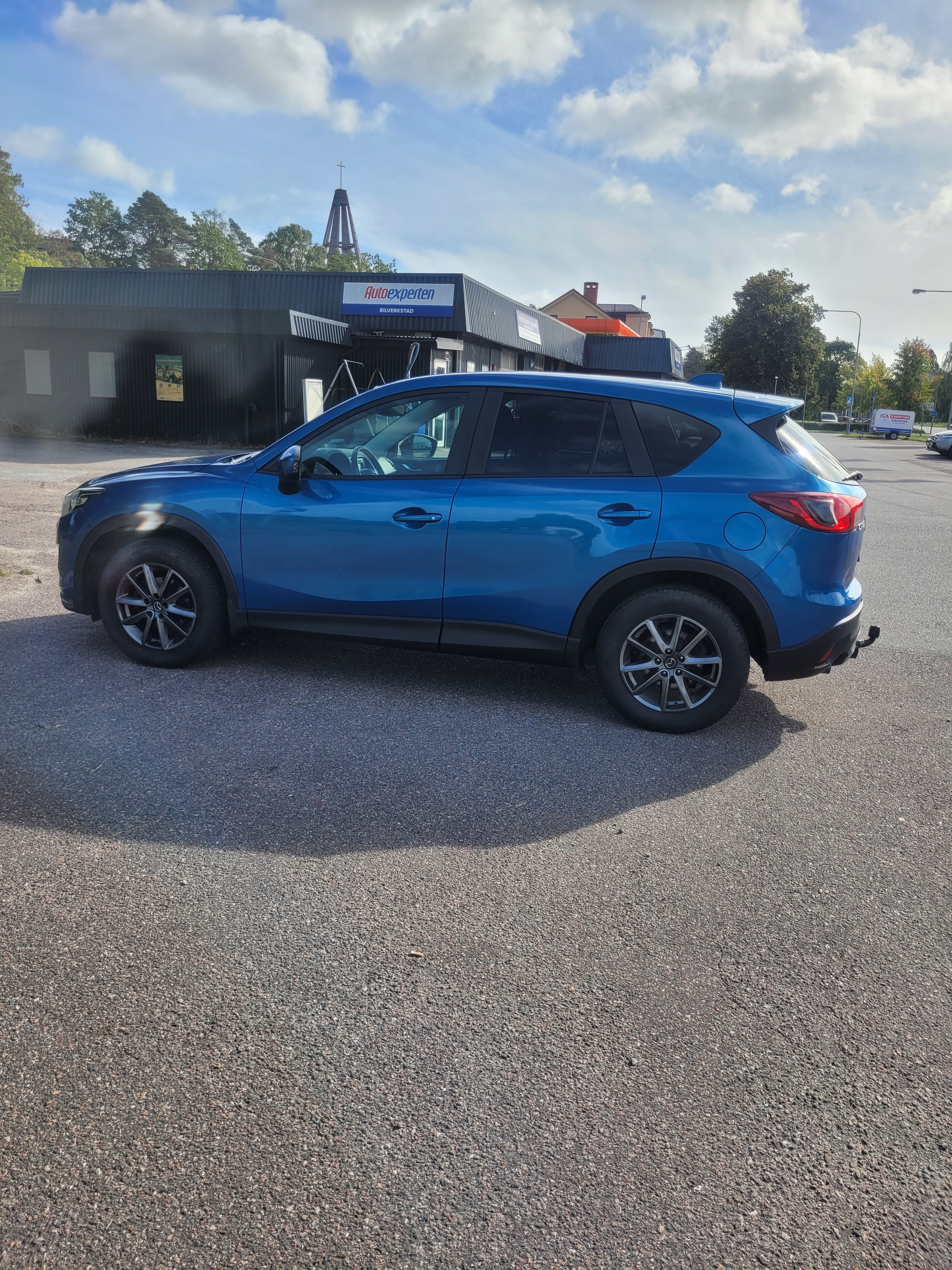 Mazda CX-5 2.2 SKYACTIV-D Manuell 2012, bild 3/10