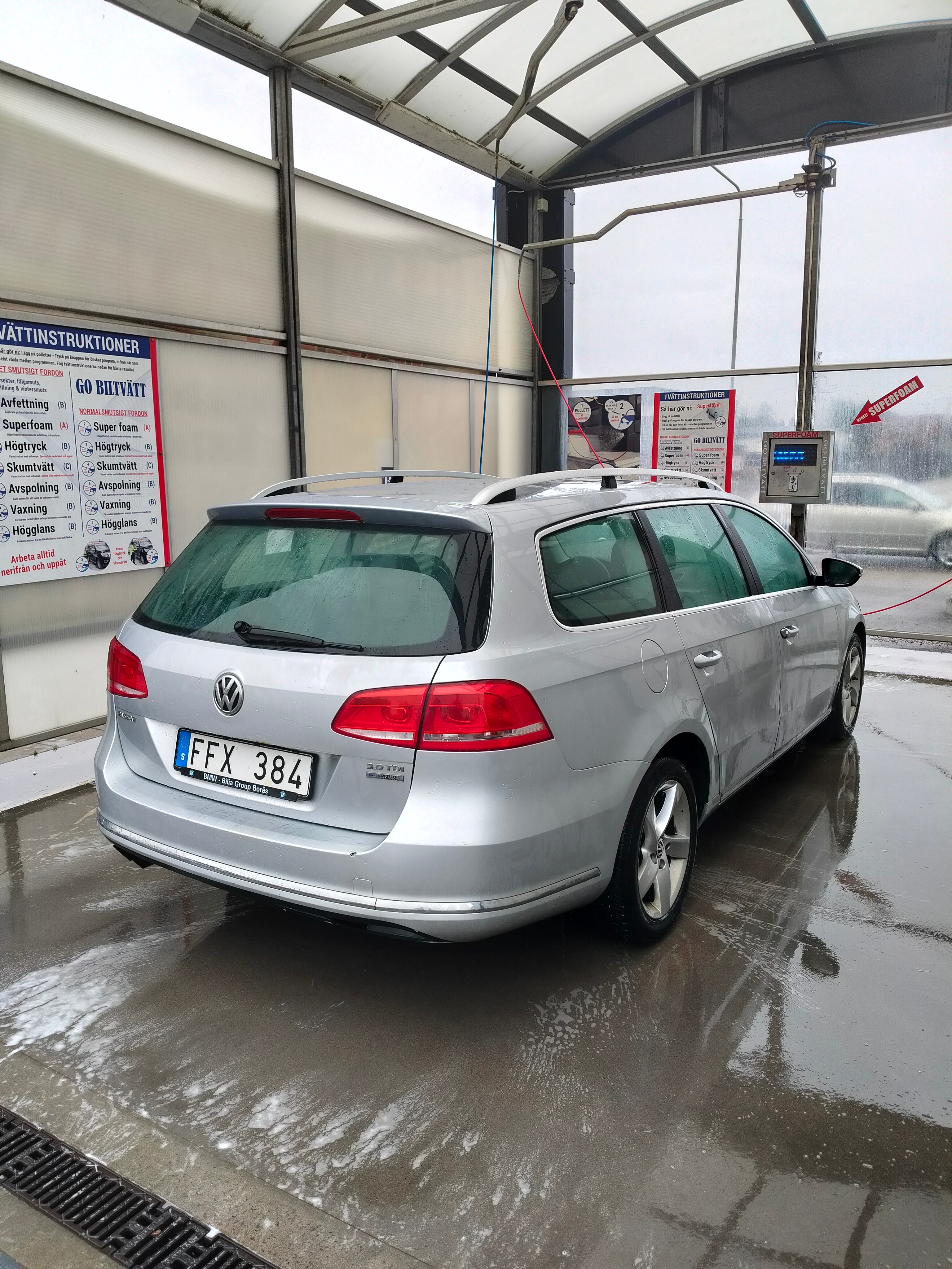 Volkswagen Passat 2011, bild 6/10