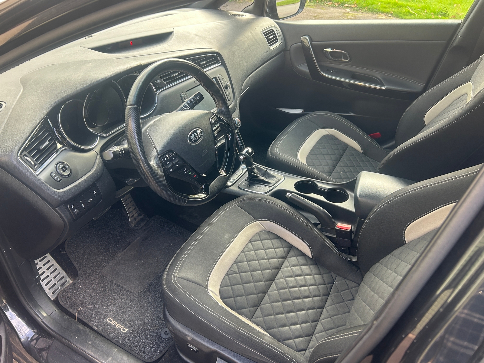 Kia Ceed _sw 1.6 GDI DCT 2018, bild 5/8