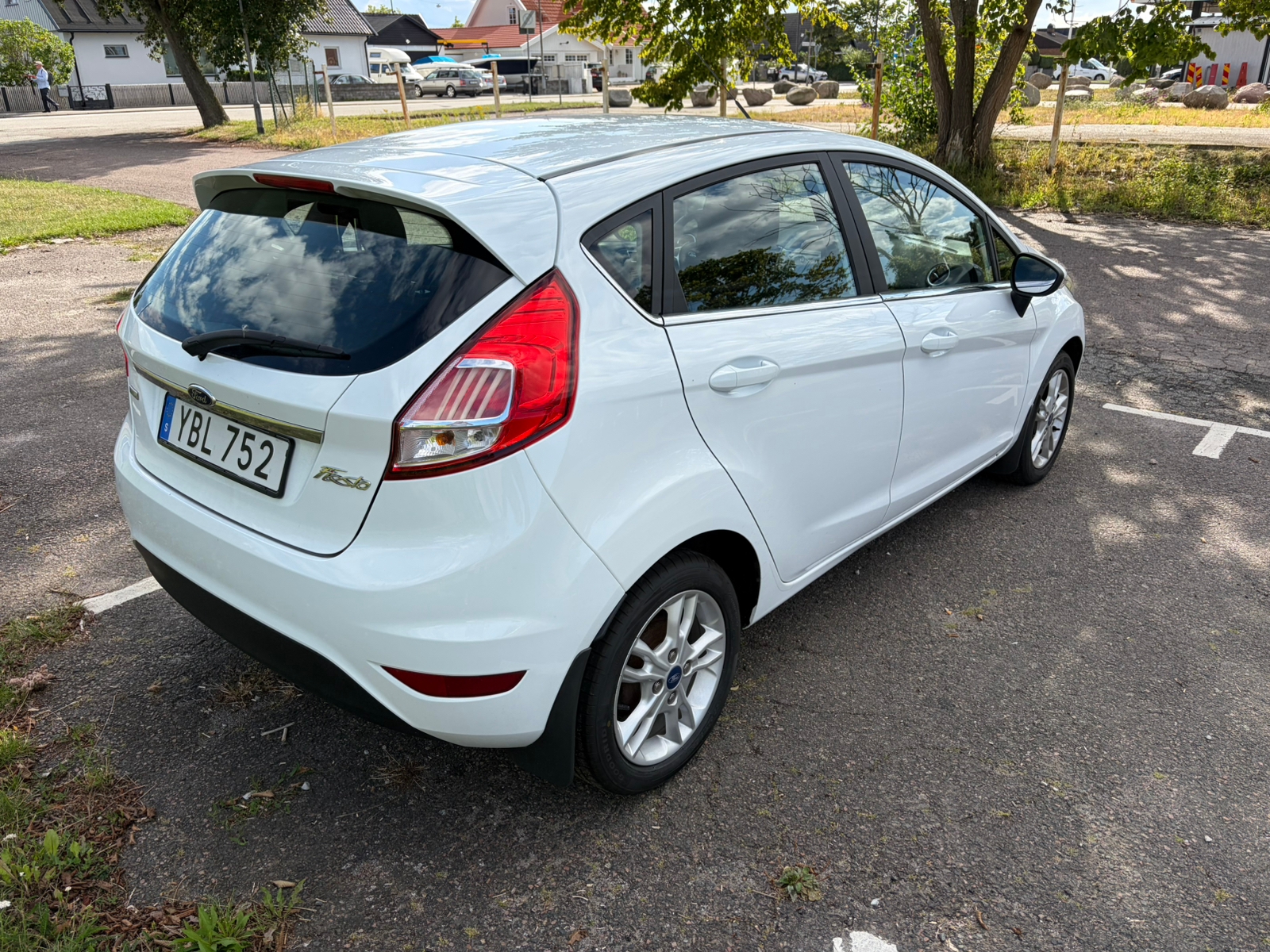 Ford Fiesta 2016, bild 3/6