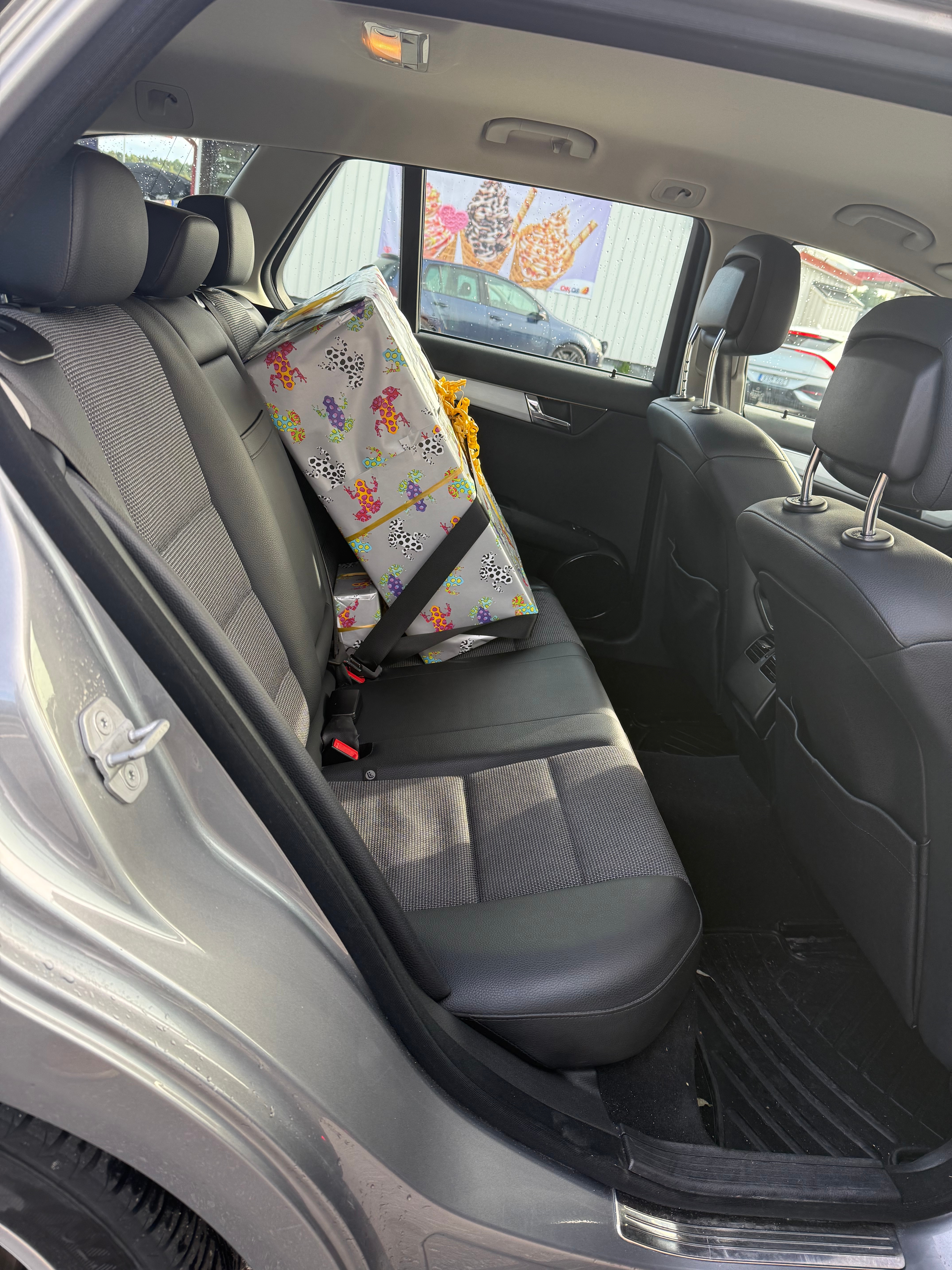Mercedes-Benz C 2011, bild 5/8