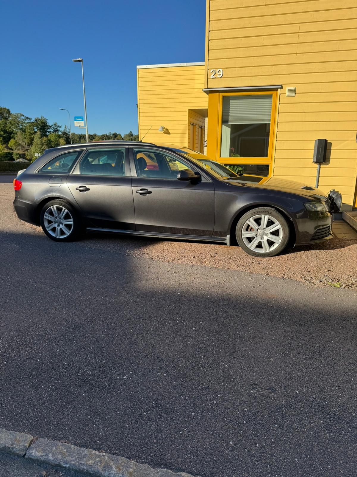 Audi A4 2.0 TDI 2011, bild 5/5