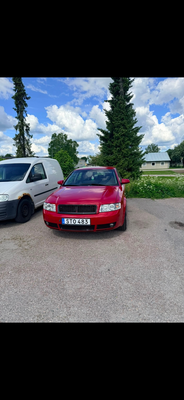Audi A4 Sedan 2.0 Manuell 2002, bild 2/4