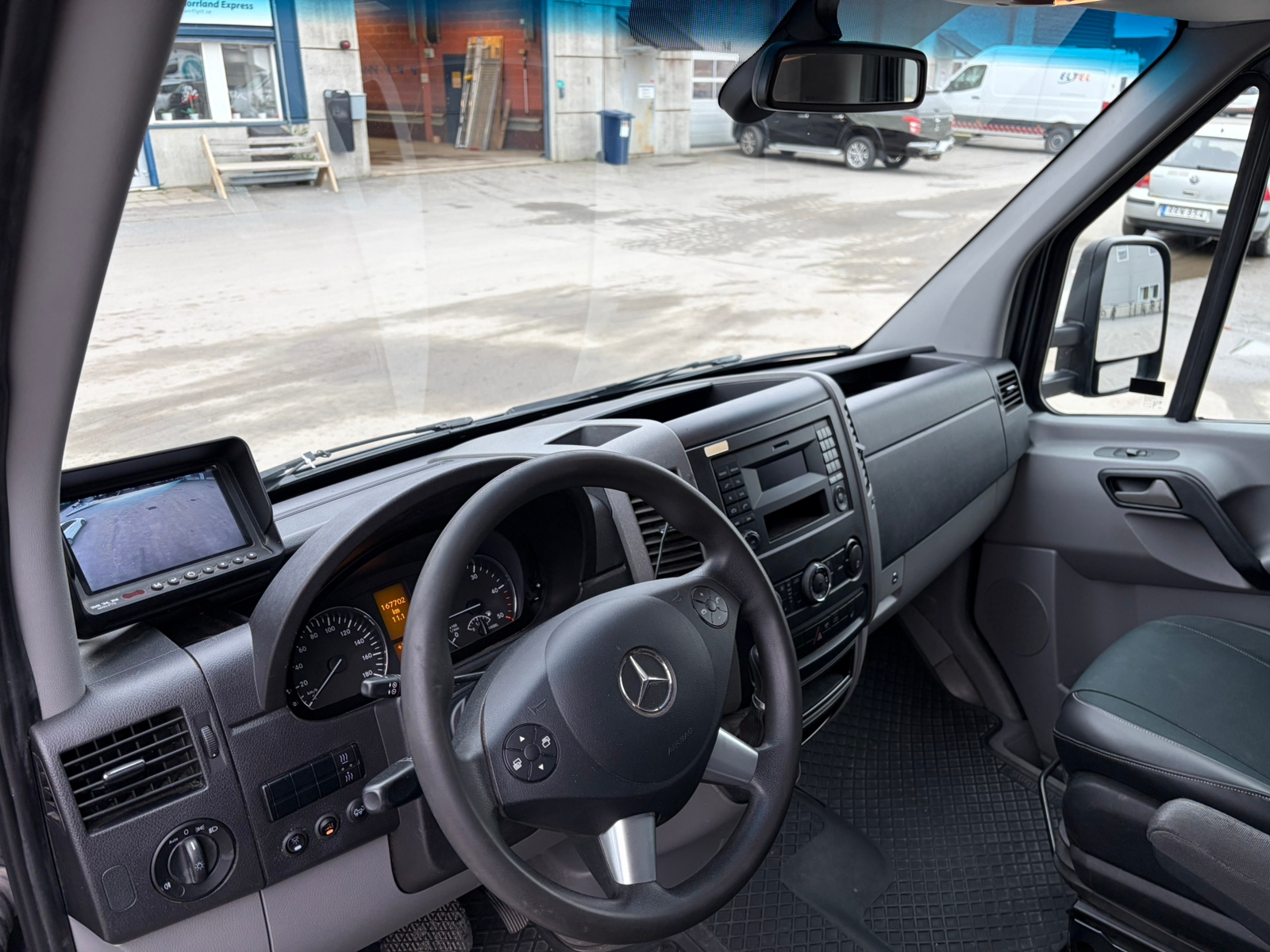 Mercedes-Benz Sprinter 2018, bild 6/10