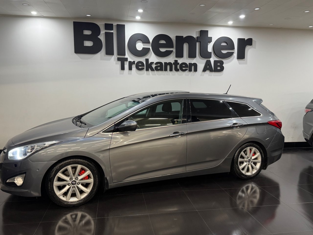 Hyundai i40 2012, bild 3/4