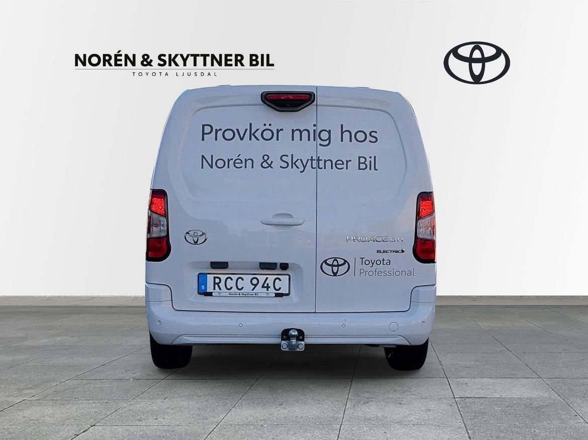 Toyota Proace City Professional /Vhjul 2024, bild 4/10