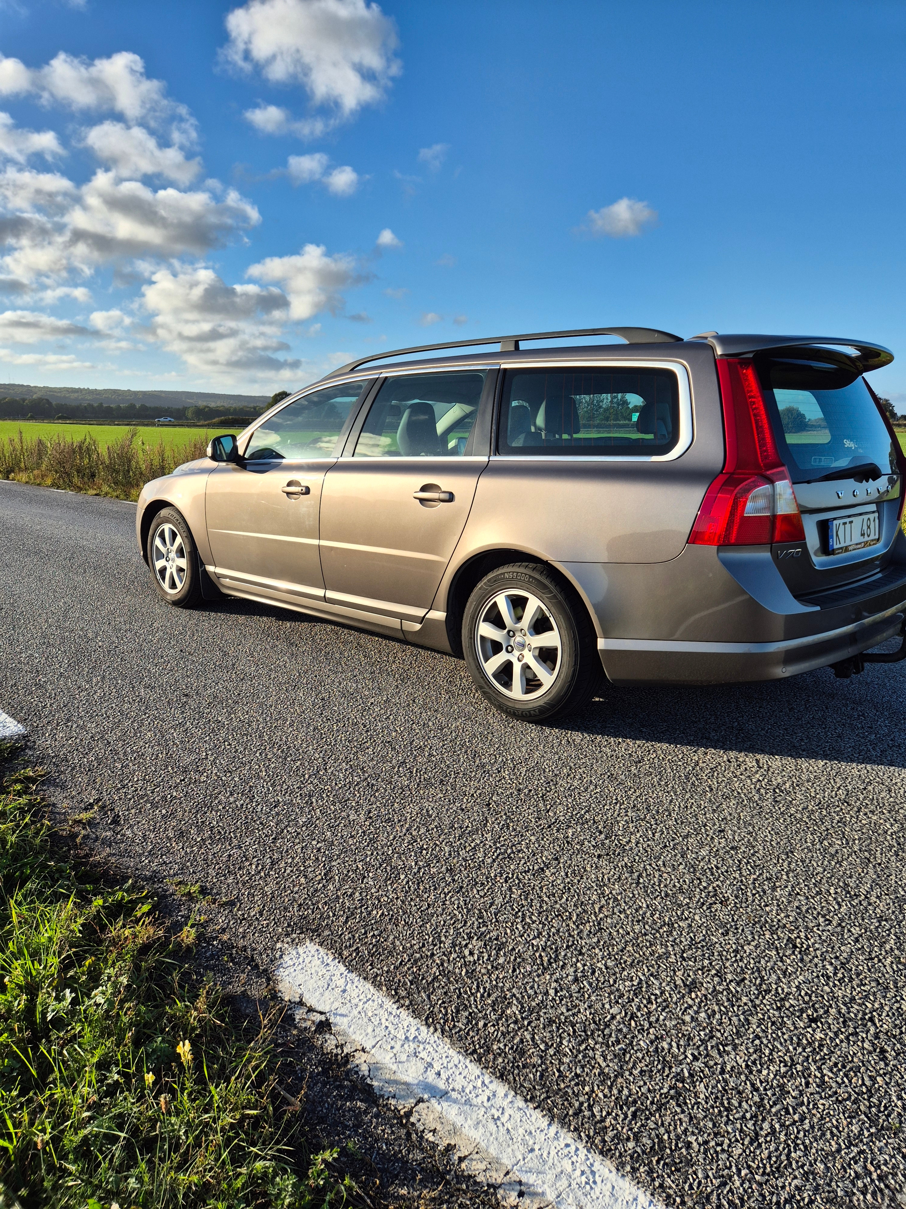 Volvo V70 1.6 D DRIVe Manuell 2011, bild 2/13