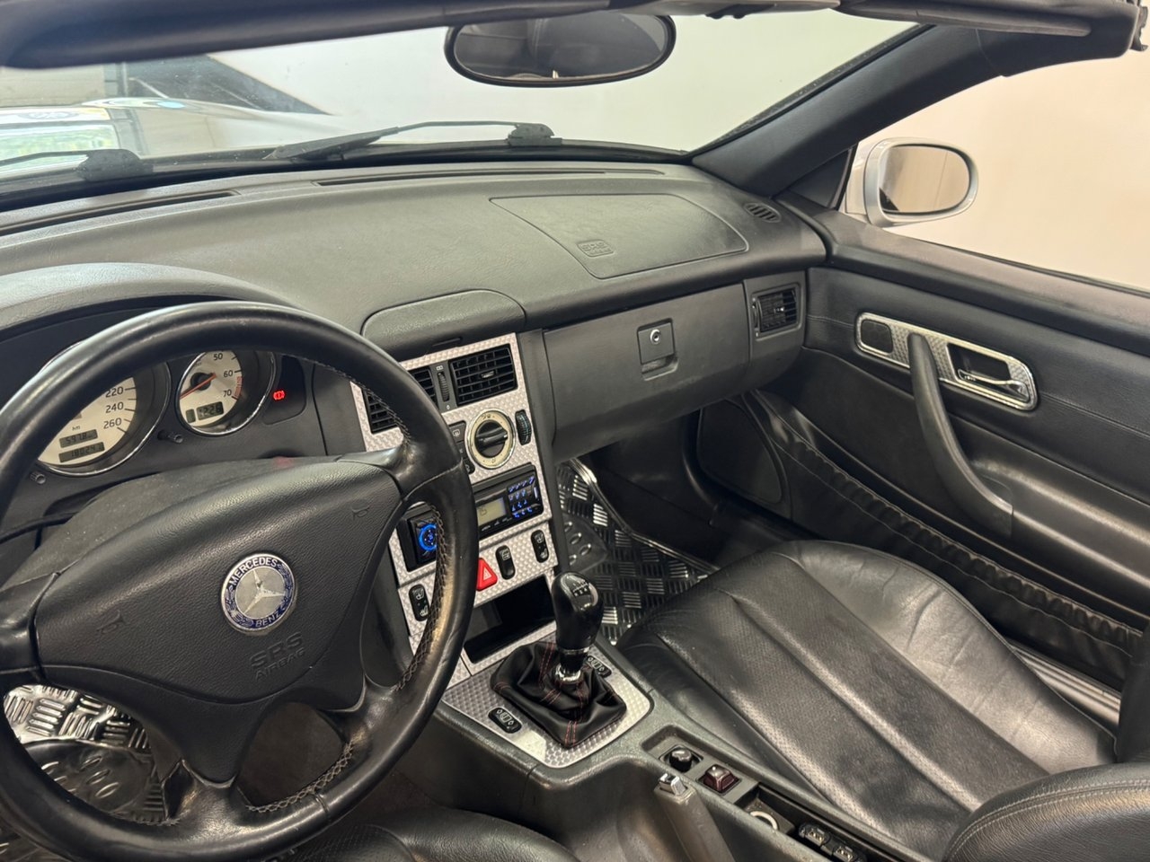 Mercedes-Benz SLK 2001, bild 6/7