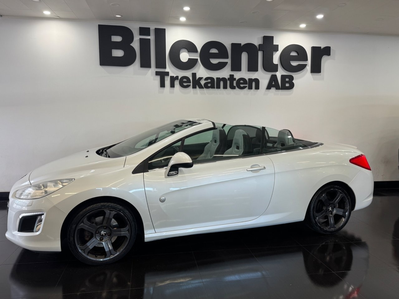 Peugeot 308 2012, bild 3/9