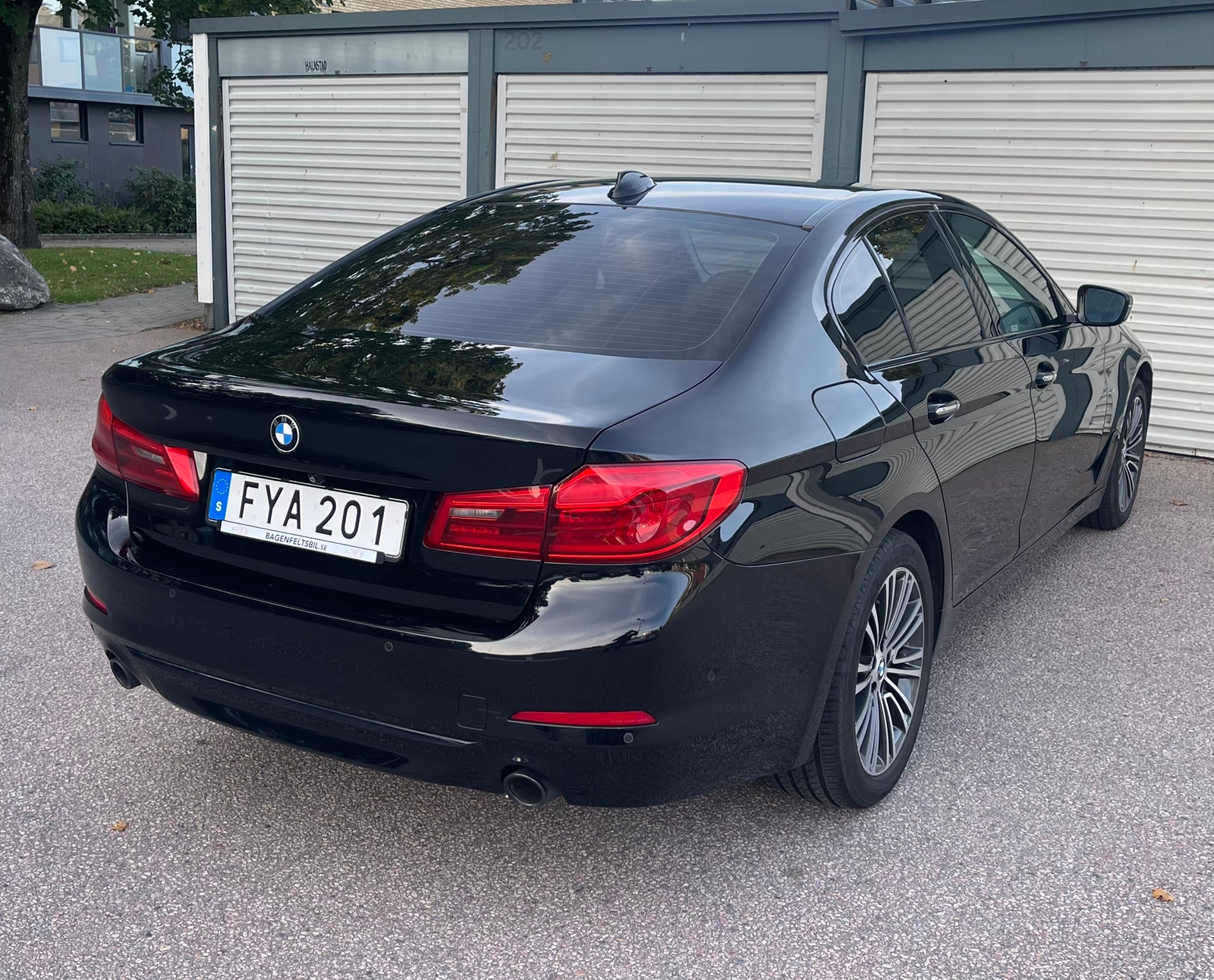 BMW 520 d Sedan Steptronic 2018, photo 7/10