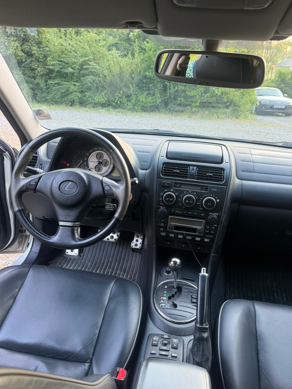 Lexus IS 300 3.0 Automatisk 2002, bild 5/7