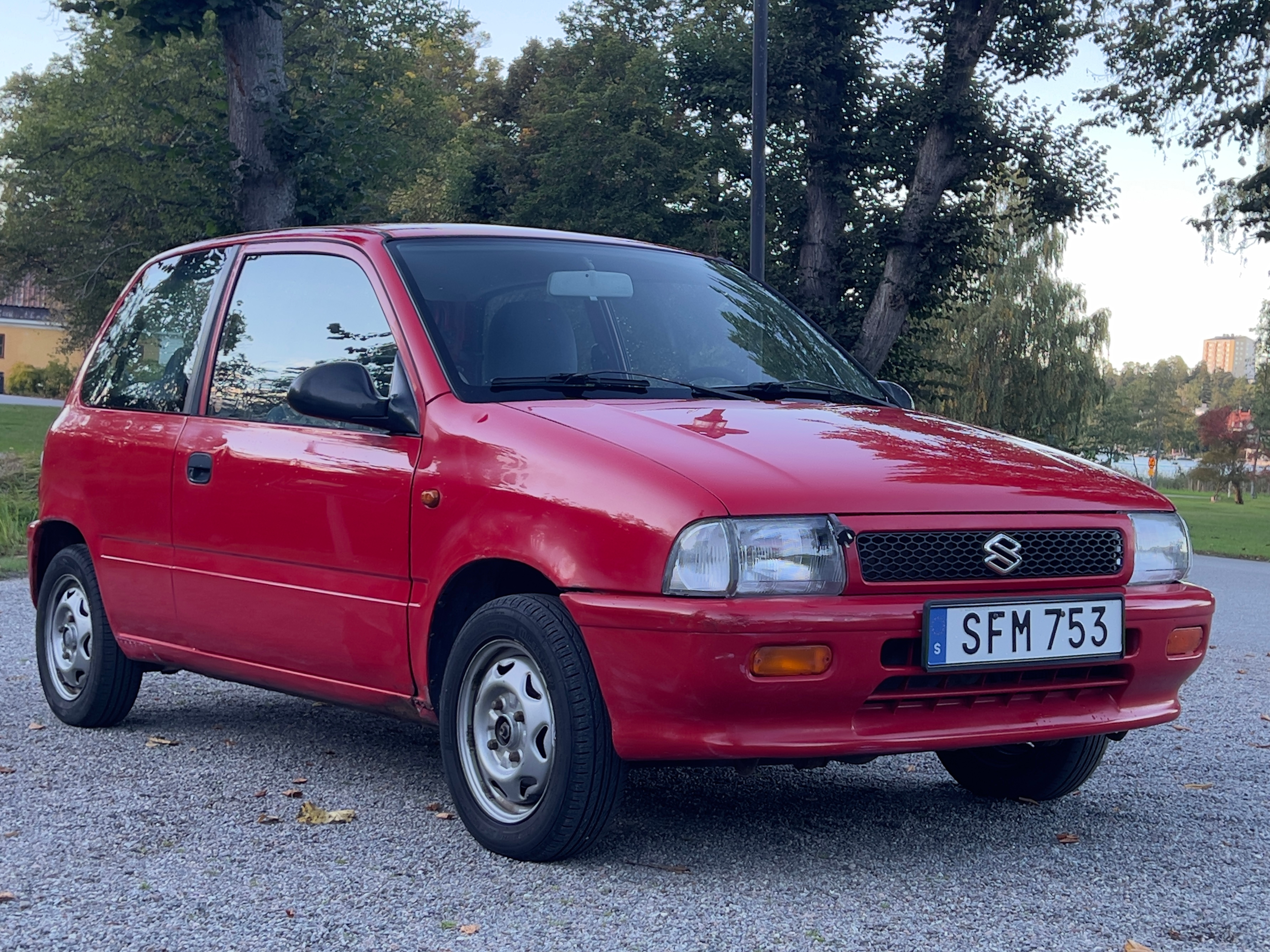 Suzuki Alto 3-dörrar 1.0 SOHC 8V Manuell 2001, bild 4/10