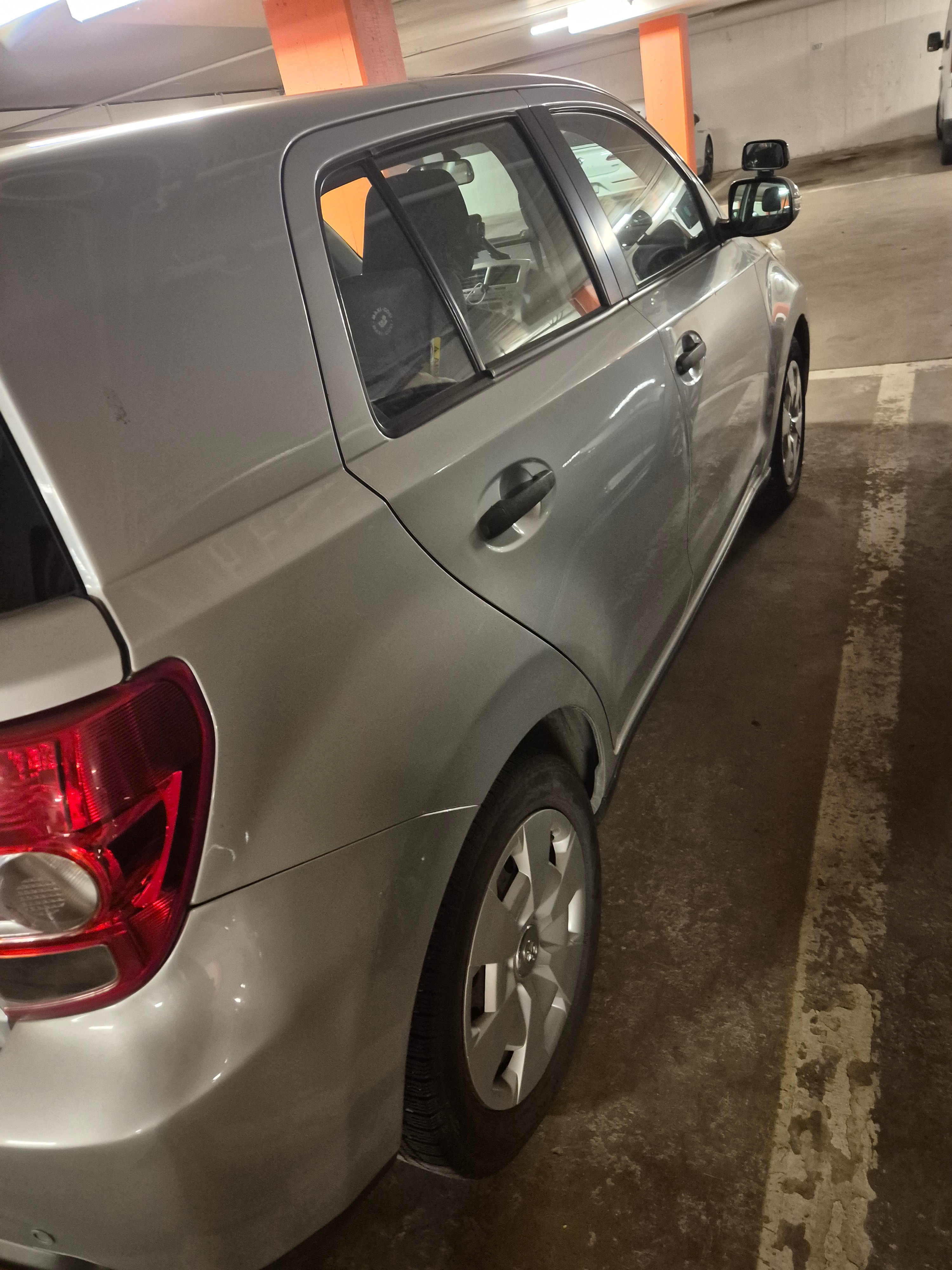 Toyota Urban Cruiser 2011, bild 4/6