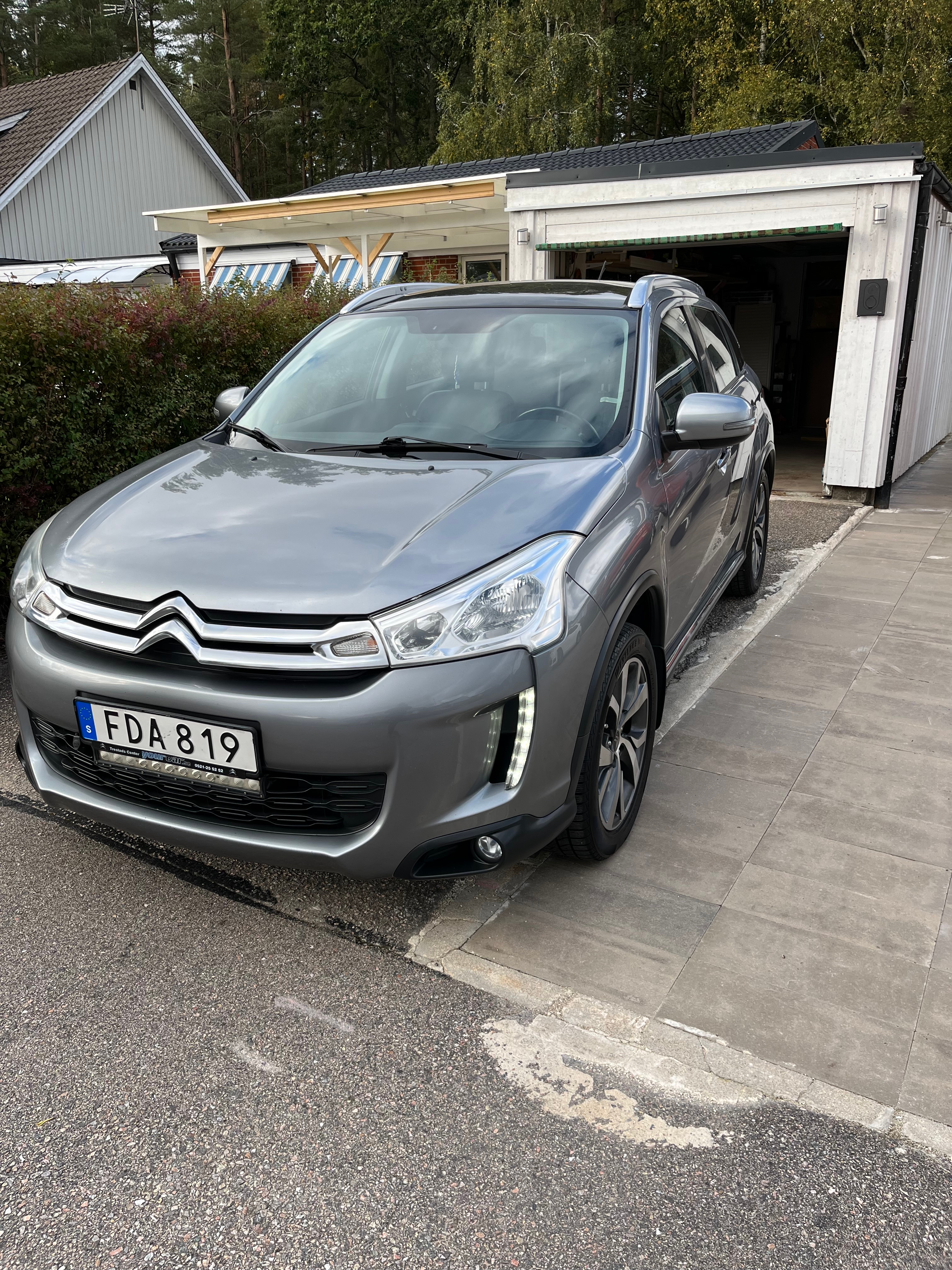 Citroen C4 Aircross 1.6 4WD Manuell 2014, bild 2/9