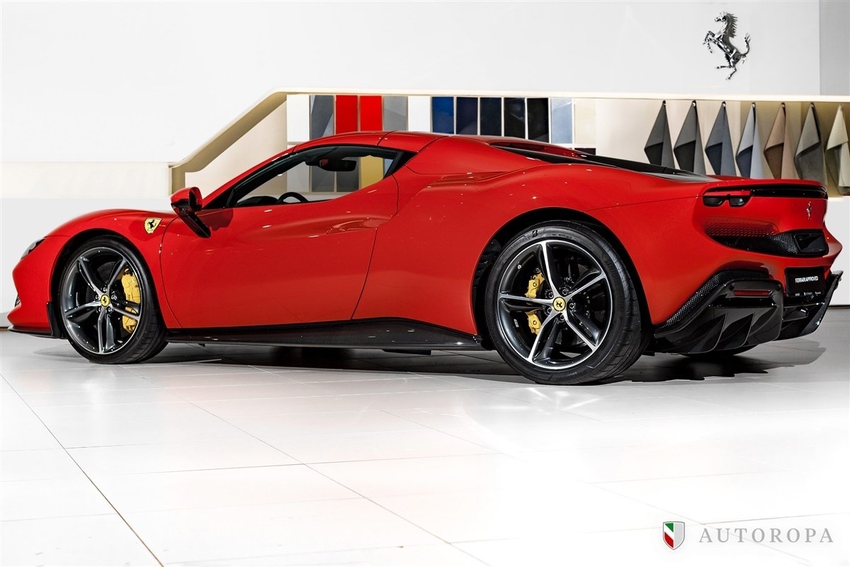 Ferrari 296 GTS GTS 2024, bild 5/10