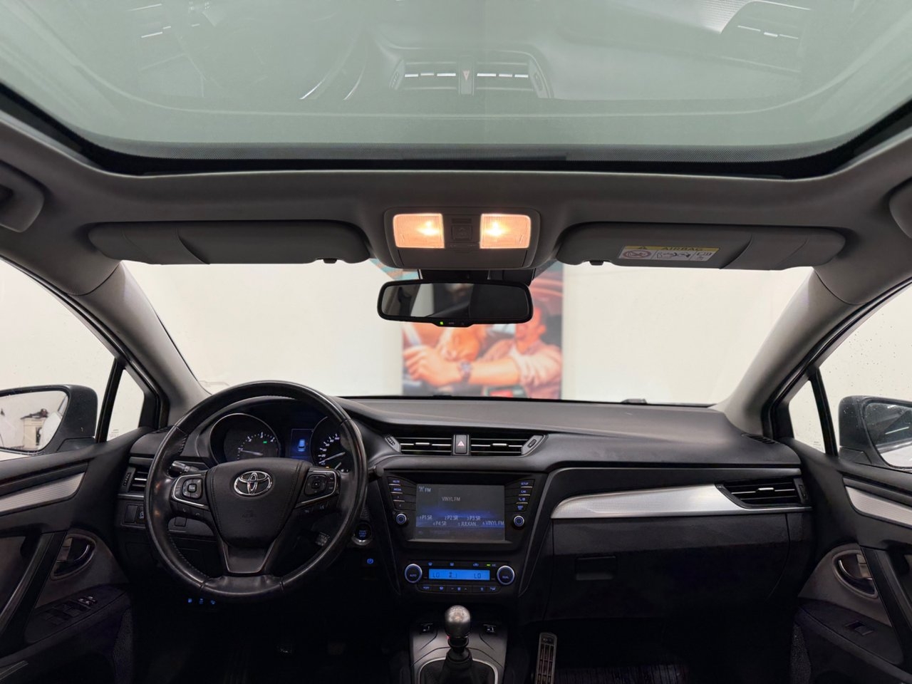 Toyota Avensis 2015, bild 2/10