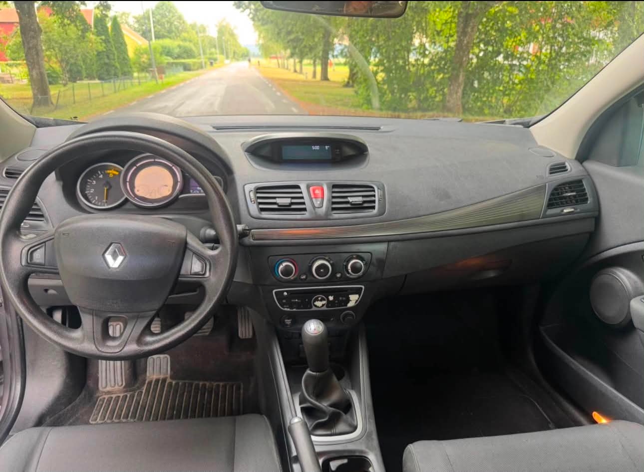Renault Megane 2011, photo 6/6