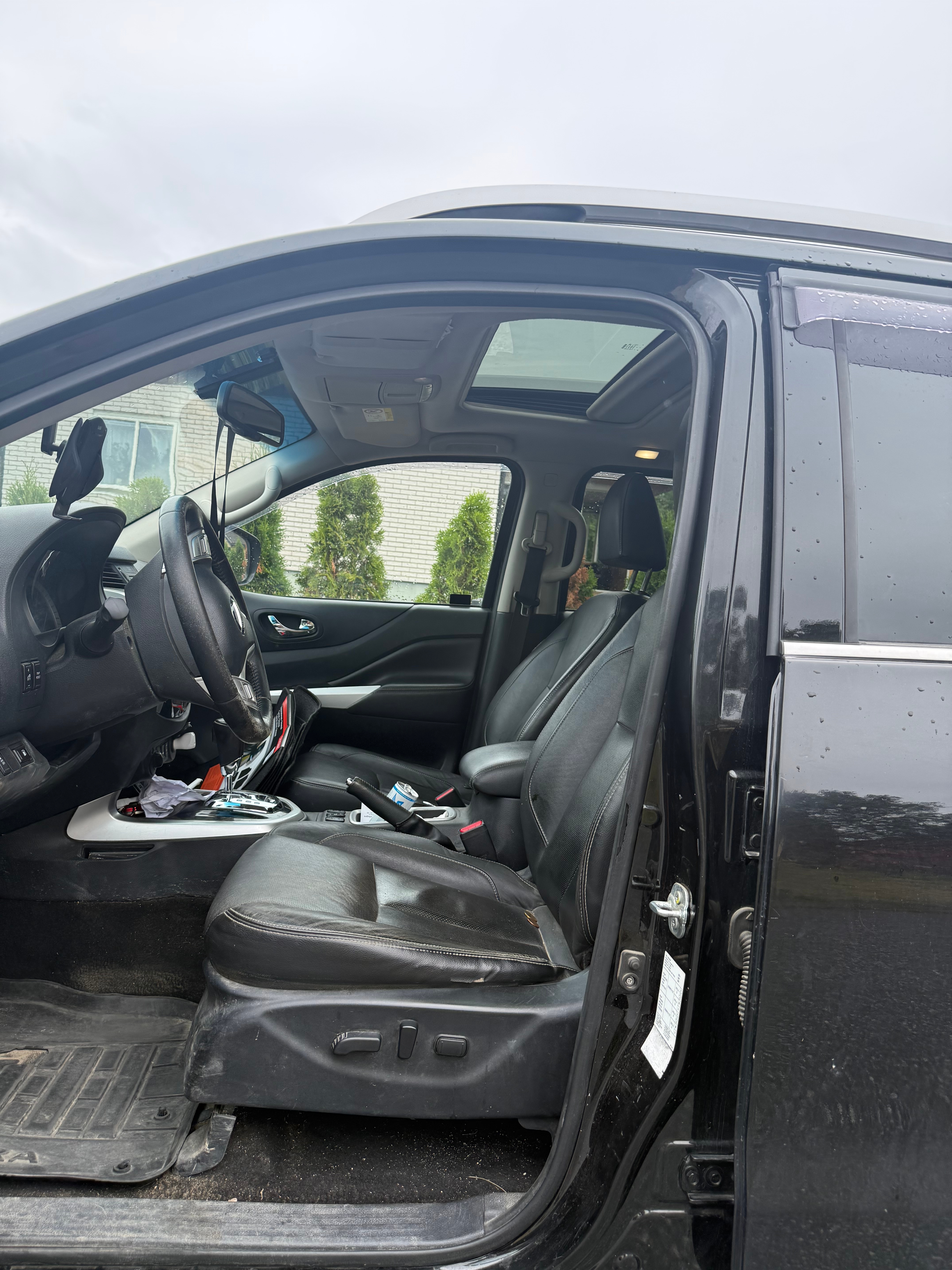 Nissan Navara 2017, bild 7/10