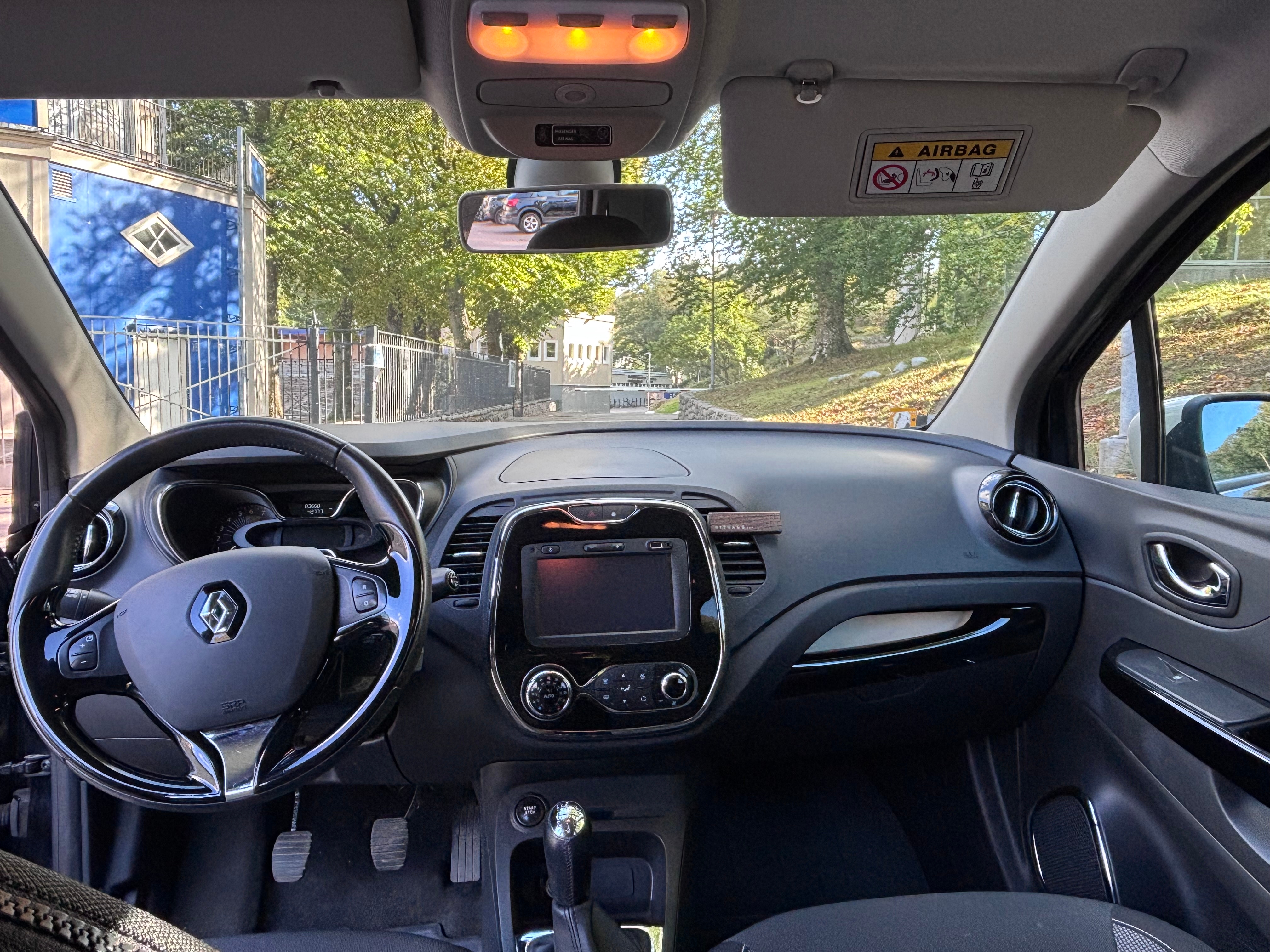 Renault Captur 0.9 TCe Manuell 2015, bild 5/8