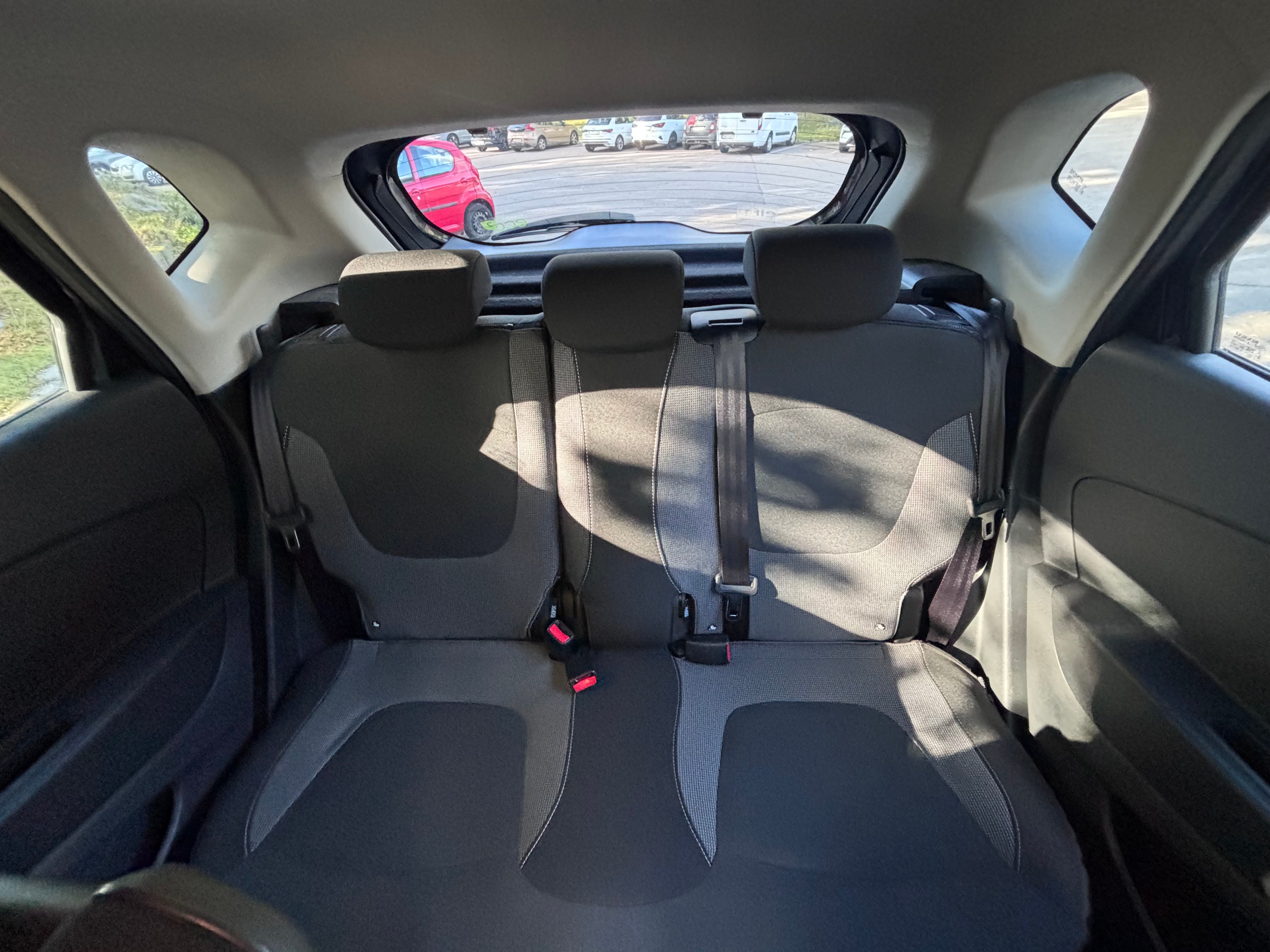 Renault Captur 0.9 TCe Manuell 2015, bild 7/8