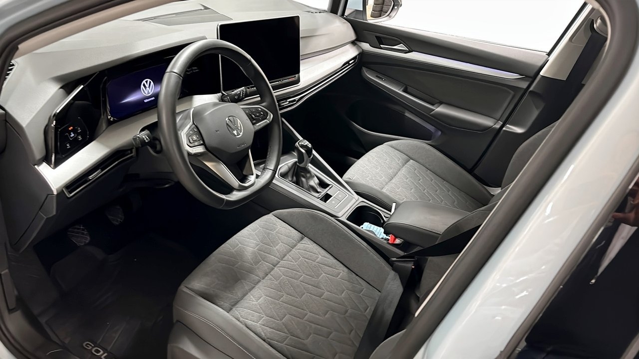 Volkswagen Golf 2025, bild 7/10