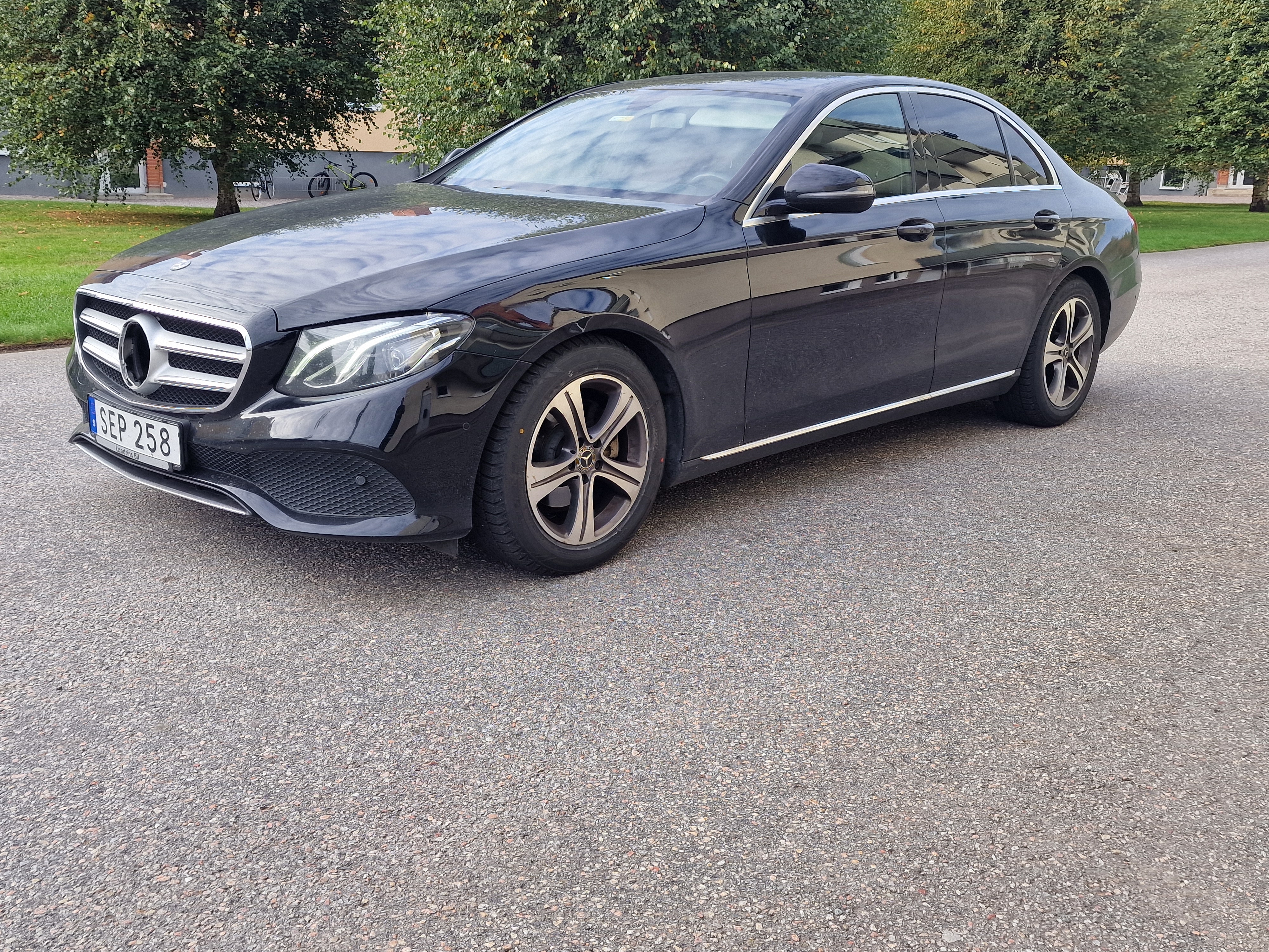 Mercedes-Benz E 220 d 9G-Tronic 2018, bild 4/10