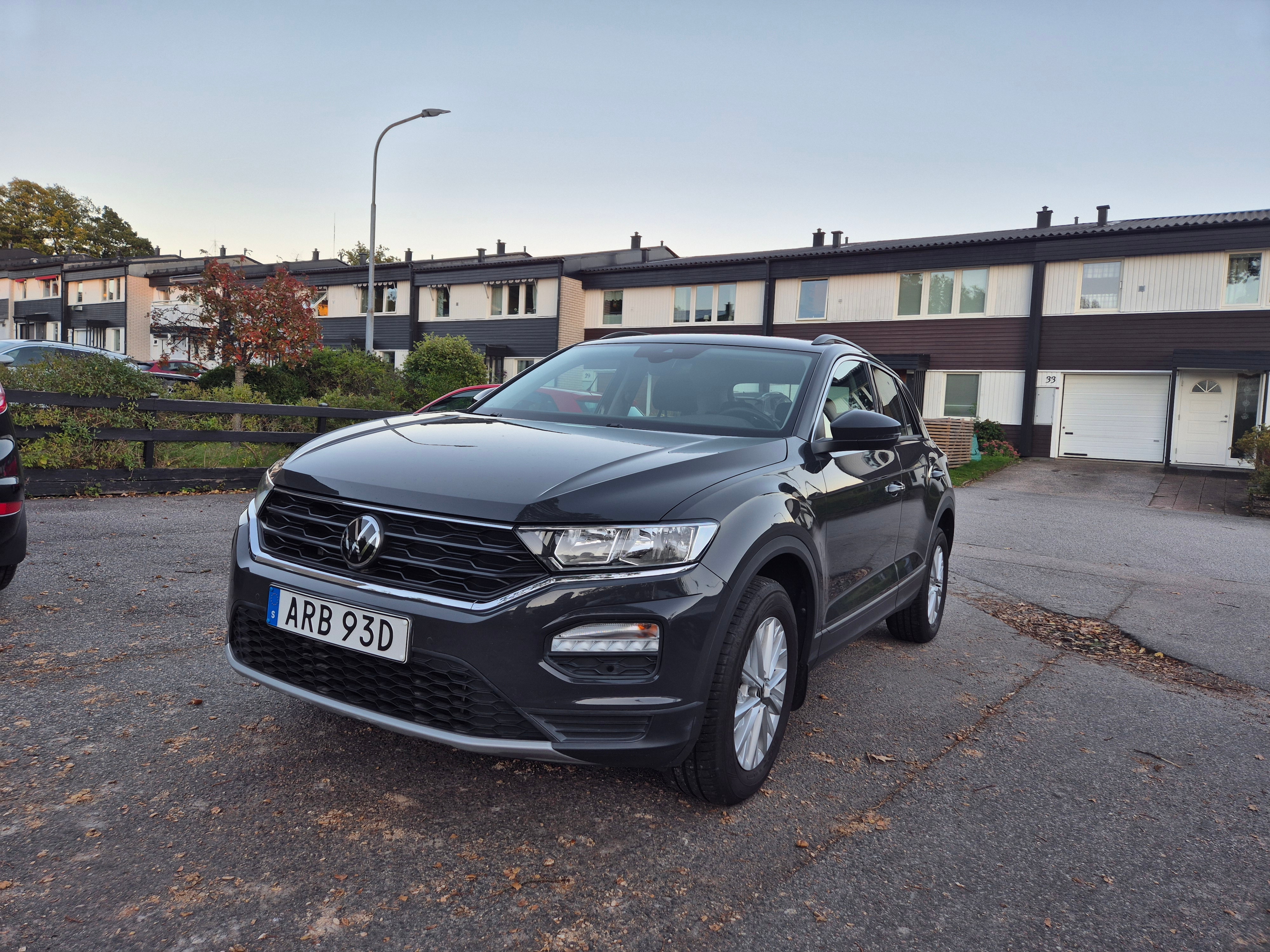 Volkswagen T-Roc 1.0 TSI OPF Manuell 2022, kuva 2/5
