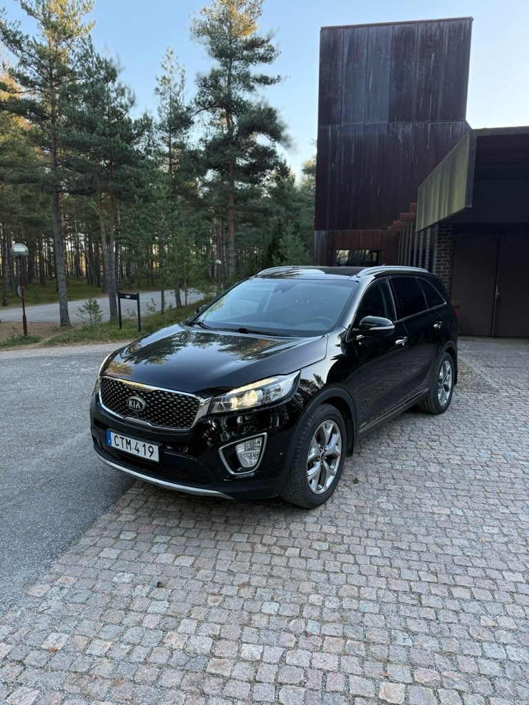 Kia Sorento 2.2 CRDi AWD Automatisk 2016, kuva 2/8