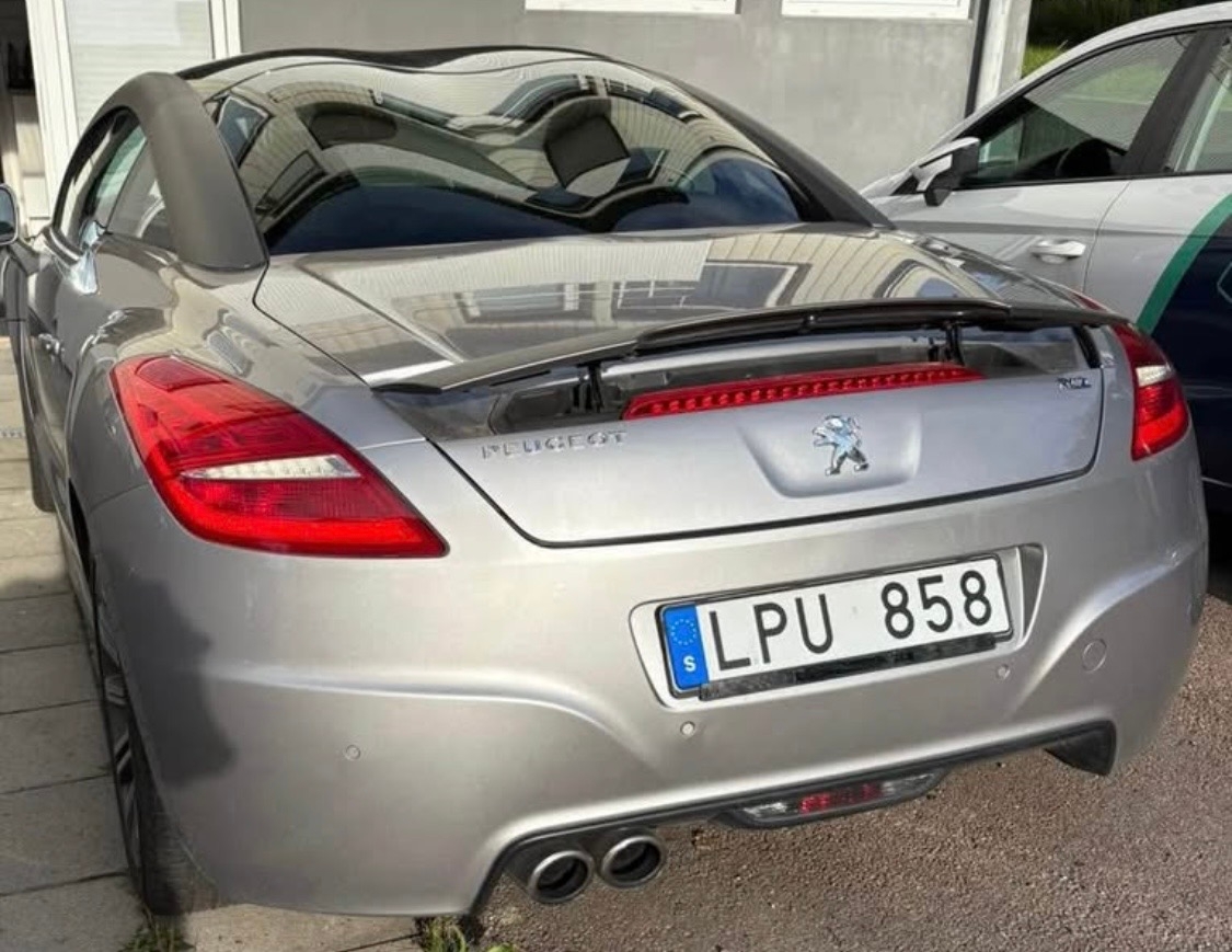 Peugeot RCZ