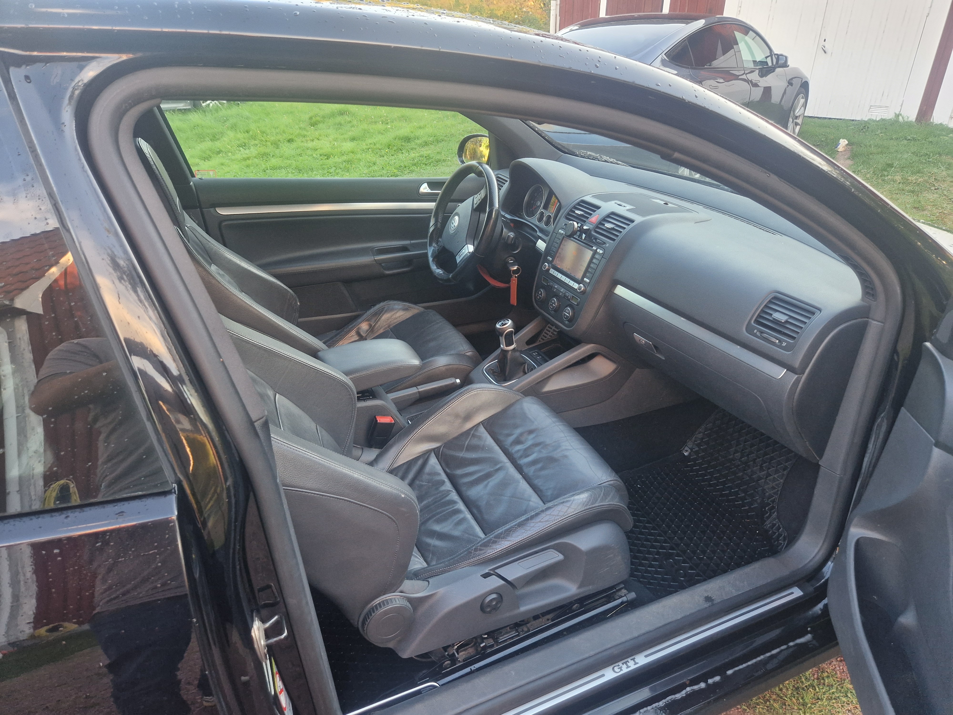 Volkswagen Golf 2008, bild 5/6
