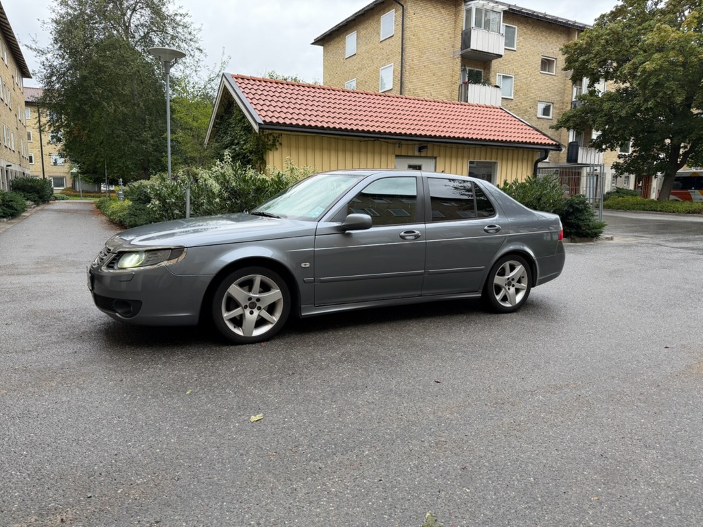 Saab 9-5