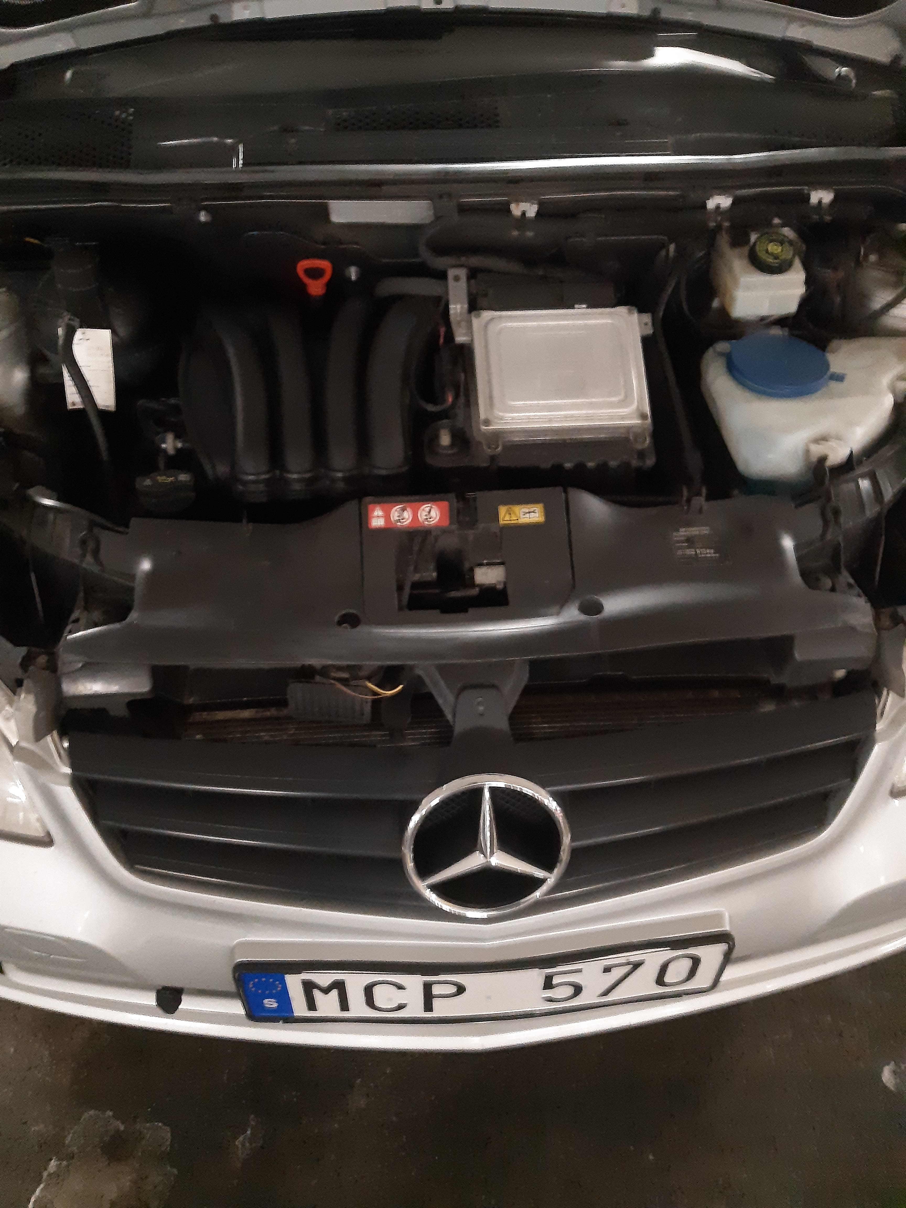 Mercedes-Benz A 160 5-dörrars Manuell 2012, bild 4/8