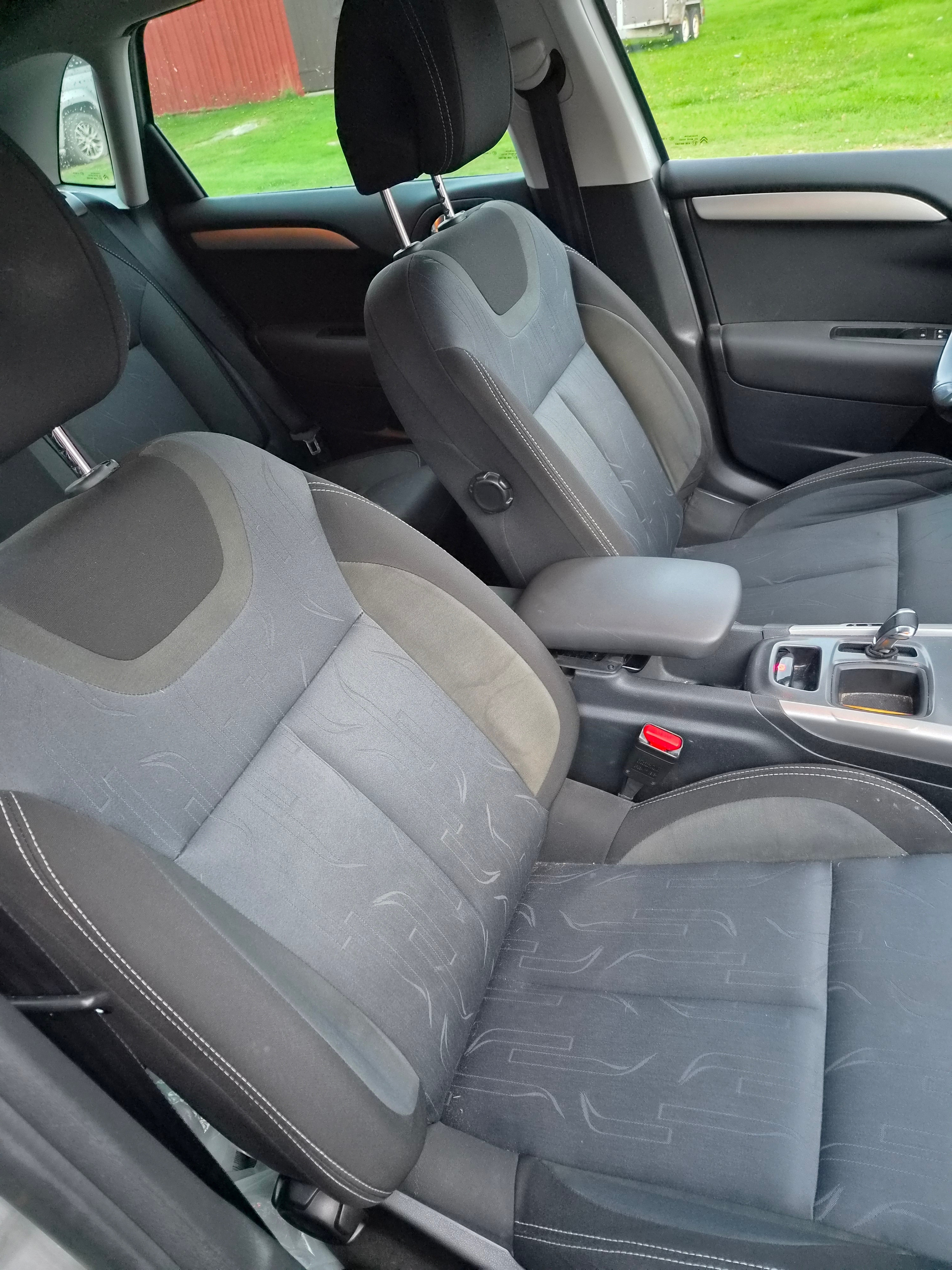 Citroen C4 1.6 e-HDi Airdream EGS 2012, kuva 5/5