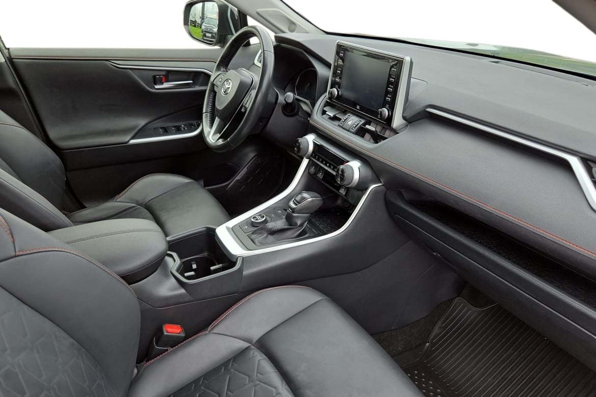Toyota RAV4 2022, bild 7/10